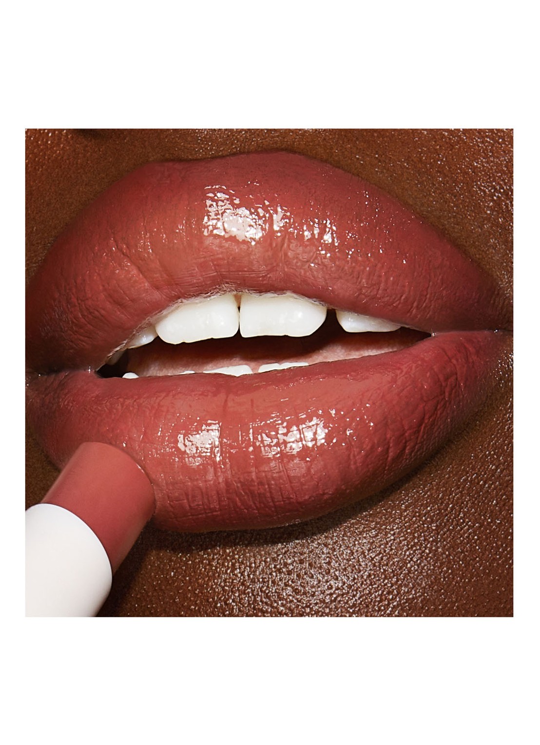 Charlotte Tilbury Hyaluronic Happikiss Lip Balm Lipstick - detail 6 romance kiss
