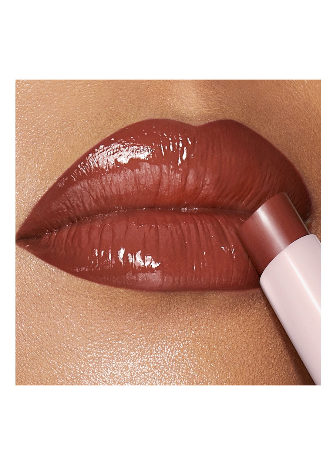 Charlotte Tilbury Hyaluronic Happikiss Lip Balm Lipstick - detail 5 passion kiss