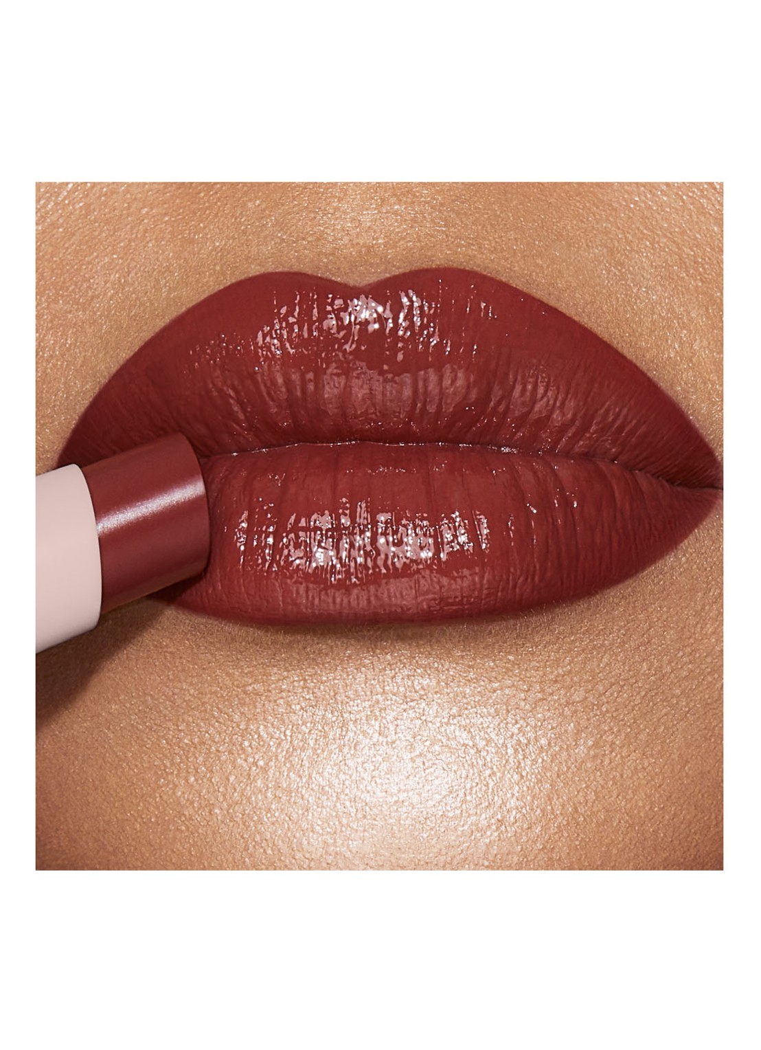 Charlotte Tilbury Hyaluronic Happikiss Lip Balm Lipstick - detail 7 happyberry