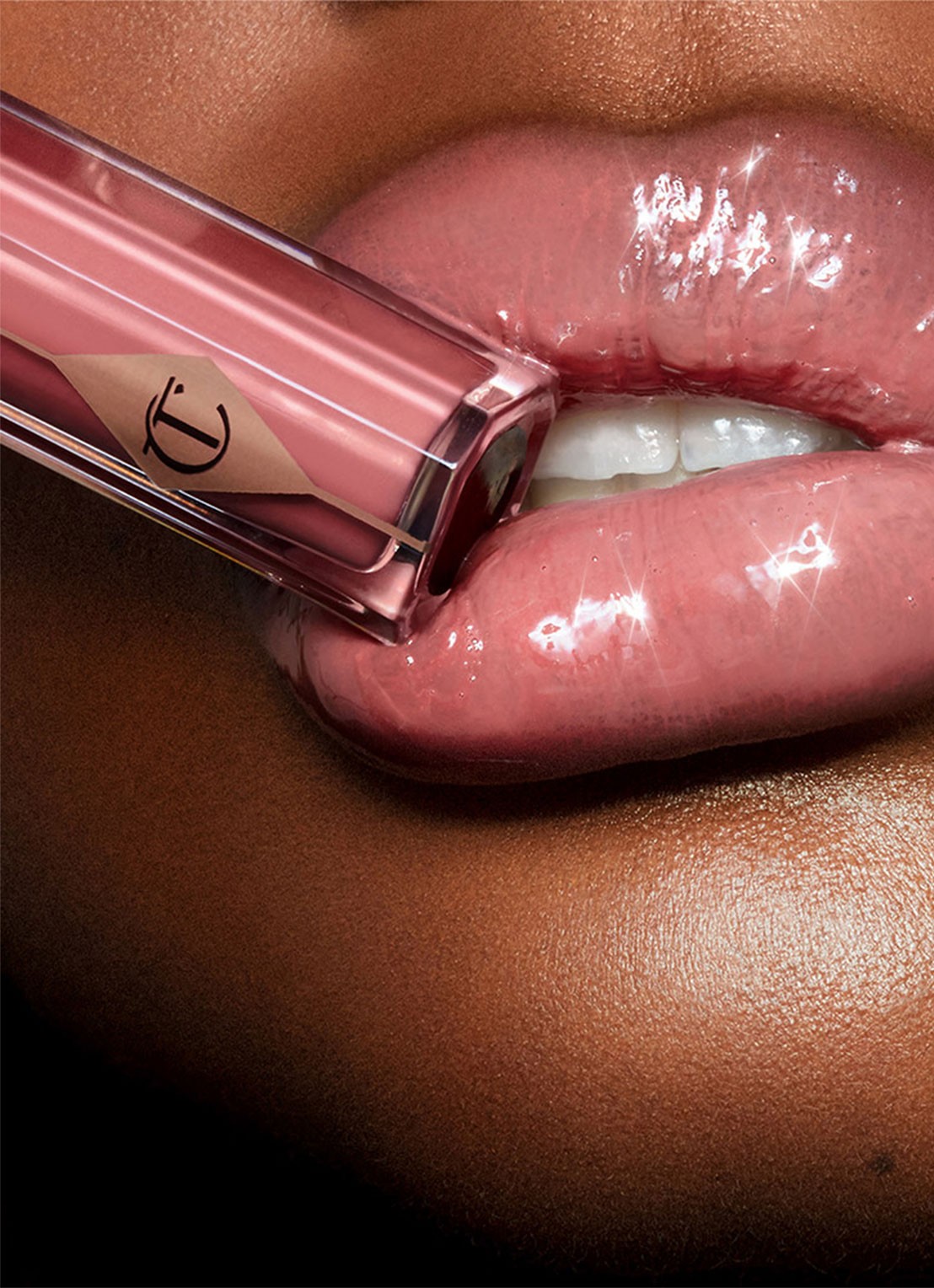 Charlotte Tilbury Lip Lustre - lipgloss - detail 4 pillow talk