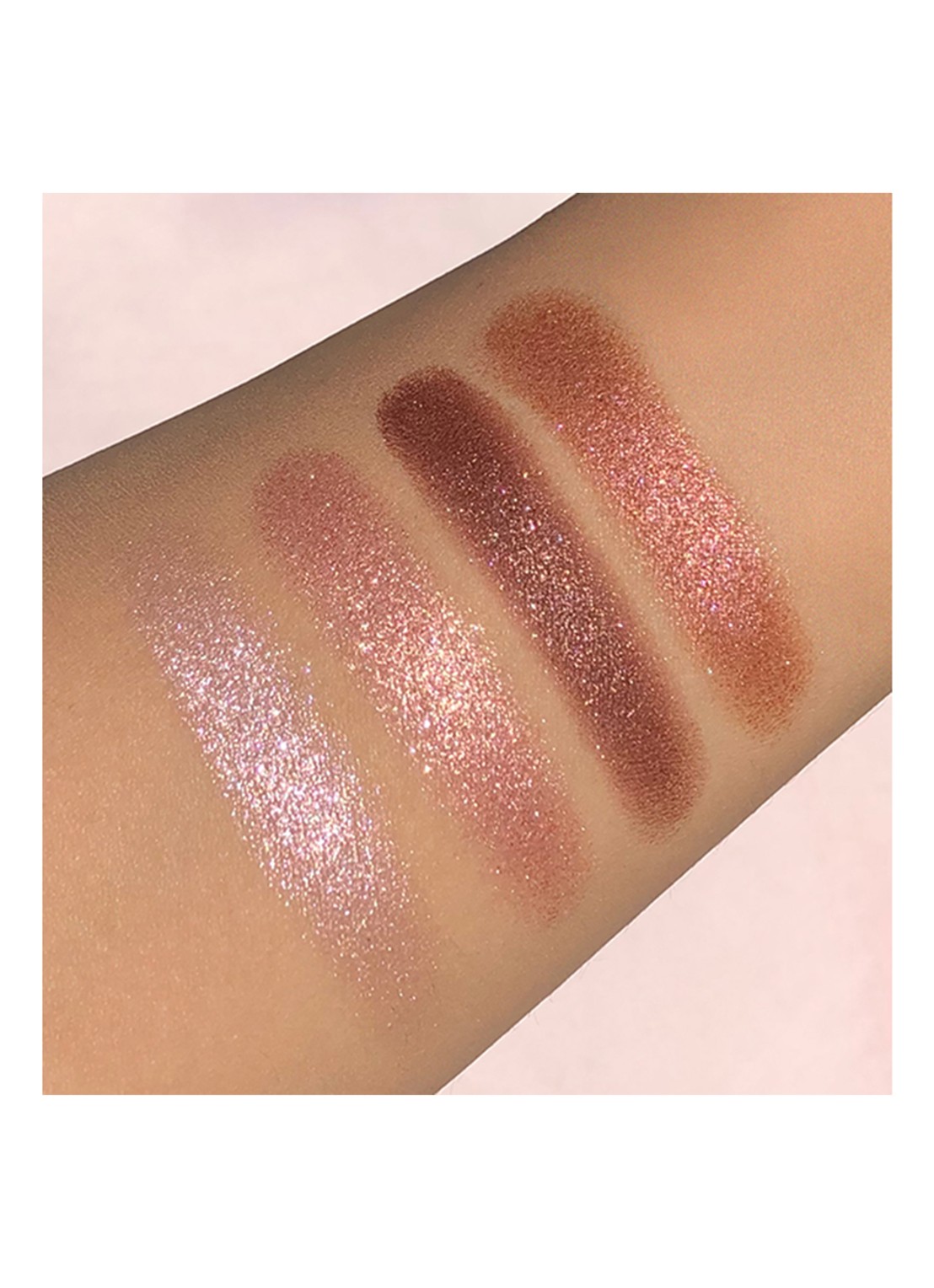 Charlotte Tilbury Luxury Palette Of Pops - oogschaduw palette - detail 3 pillow talk