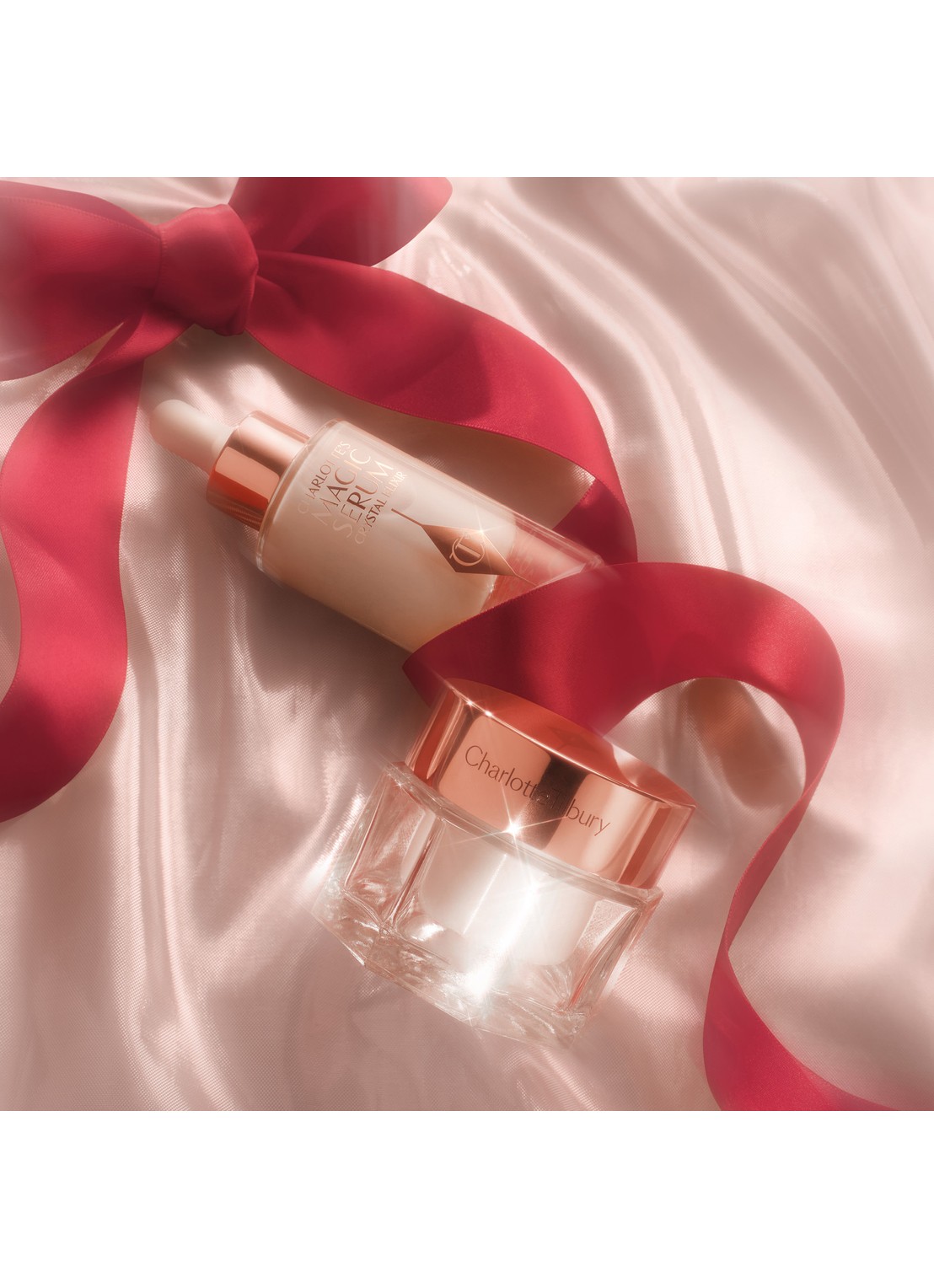 Charlotte Tilbury Magic Skin Iconic Duo - verzorgingsset  - voorkant 2 undefined