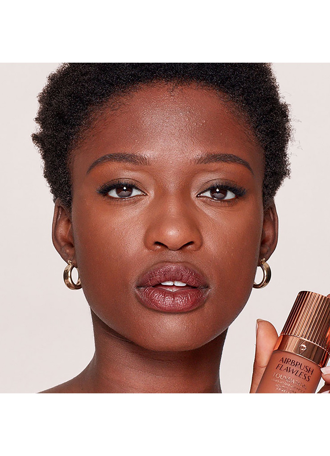 Charlotte Tilbury Magic Vanish - corrector - detail 2 deep