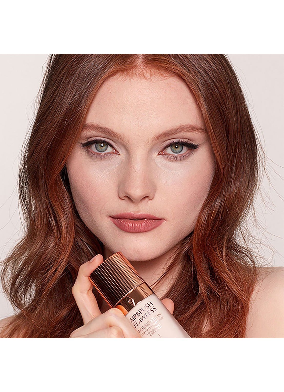 Charlotte Tilbury Magic Vanish - corrector - detail 2 fair
