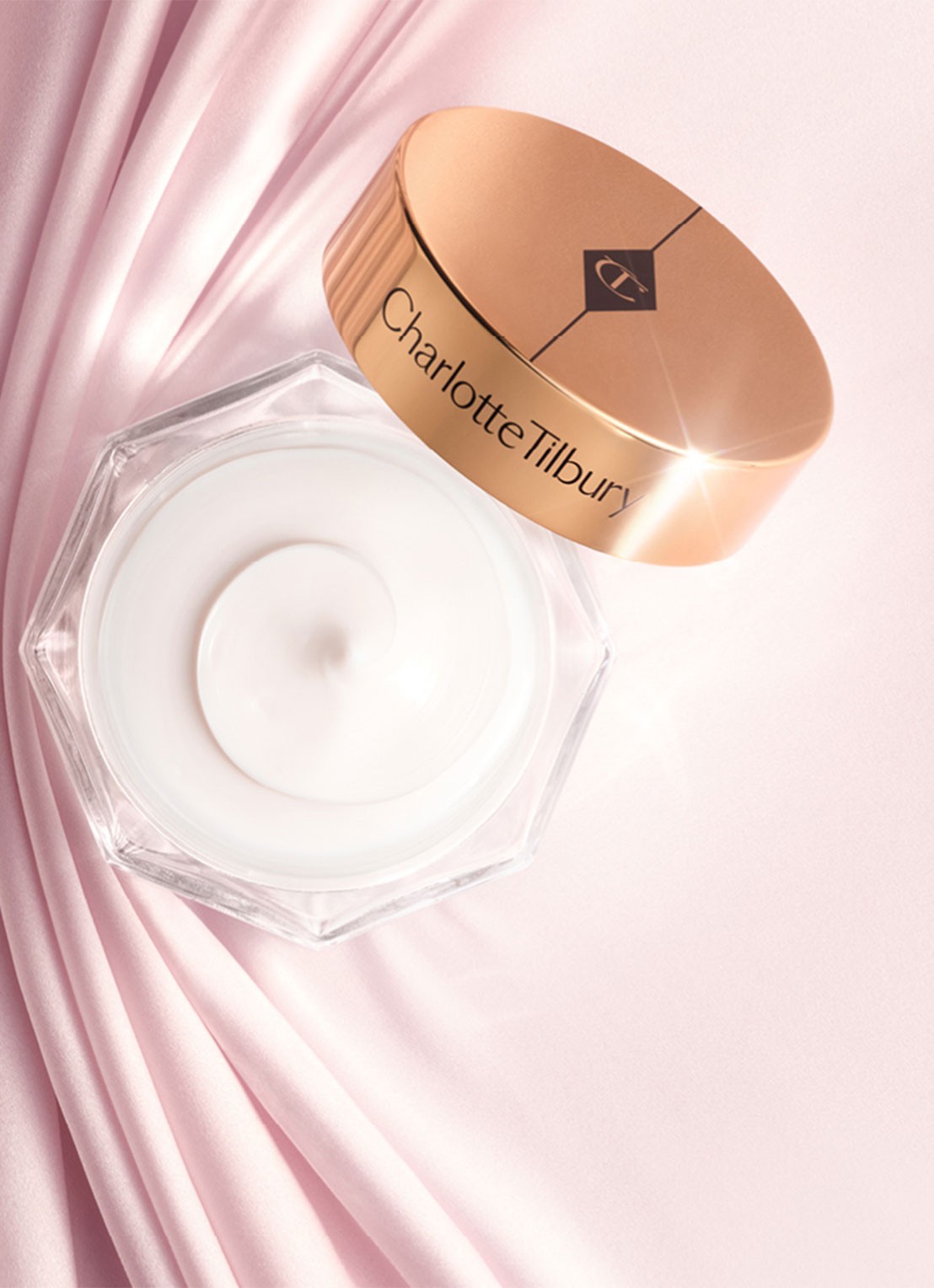 Charlotte Tilbury Mini Charlotte's Magic Cream - travel size hydraterende dagcrème - detail 4 undefined