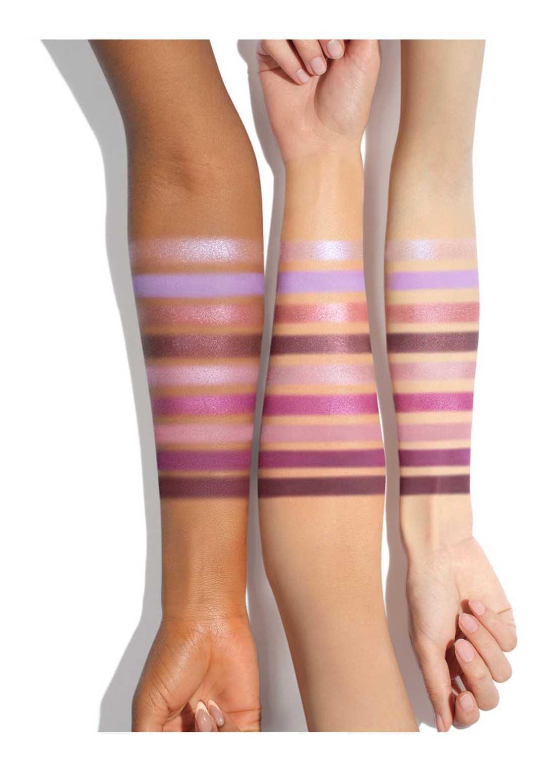 Charlotte Tilbury Palette Of Beautifying Eye Trends - oogschaduwpalette  - detail 3 digital lilac