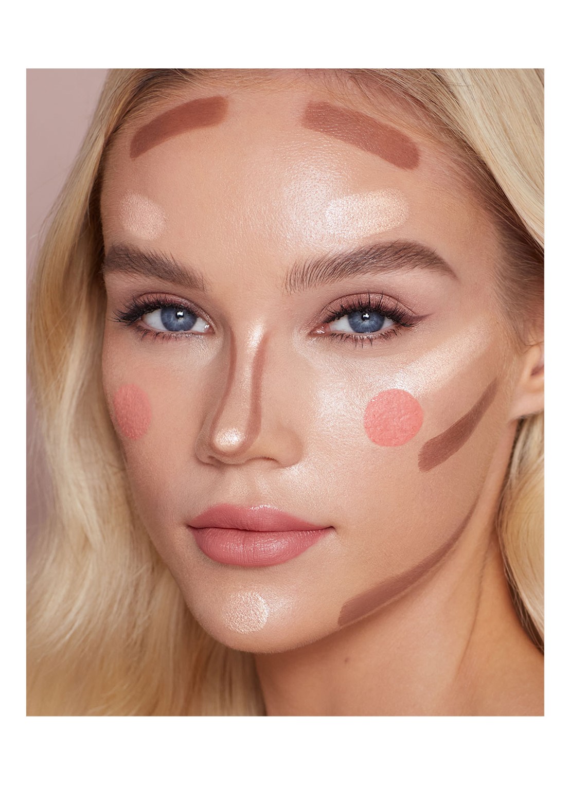 Charlotte Tilbury Pillow Talk Matte Beauty Blush Wand - vloeibare blush - detail 4 peach pop