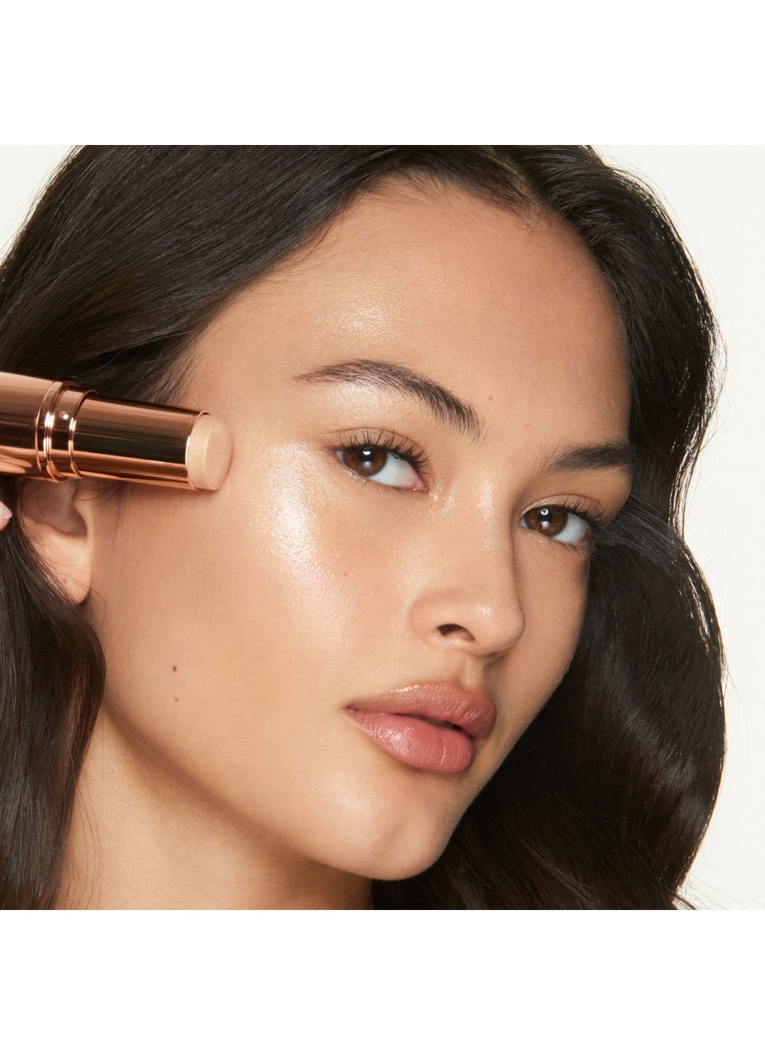 Charlotte Tilbury Unreal Highlighter Fresh Healthy Glow Stick - detail 4 glazed goddess