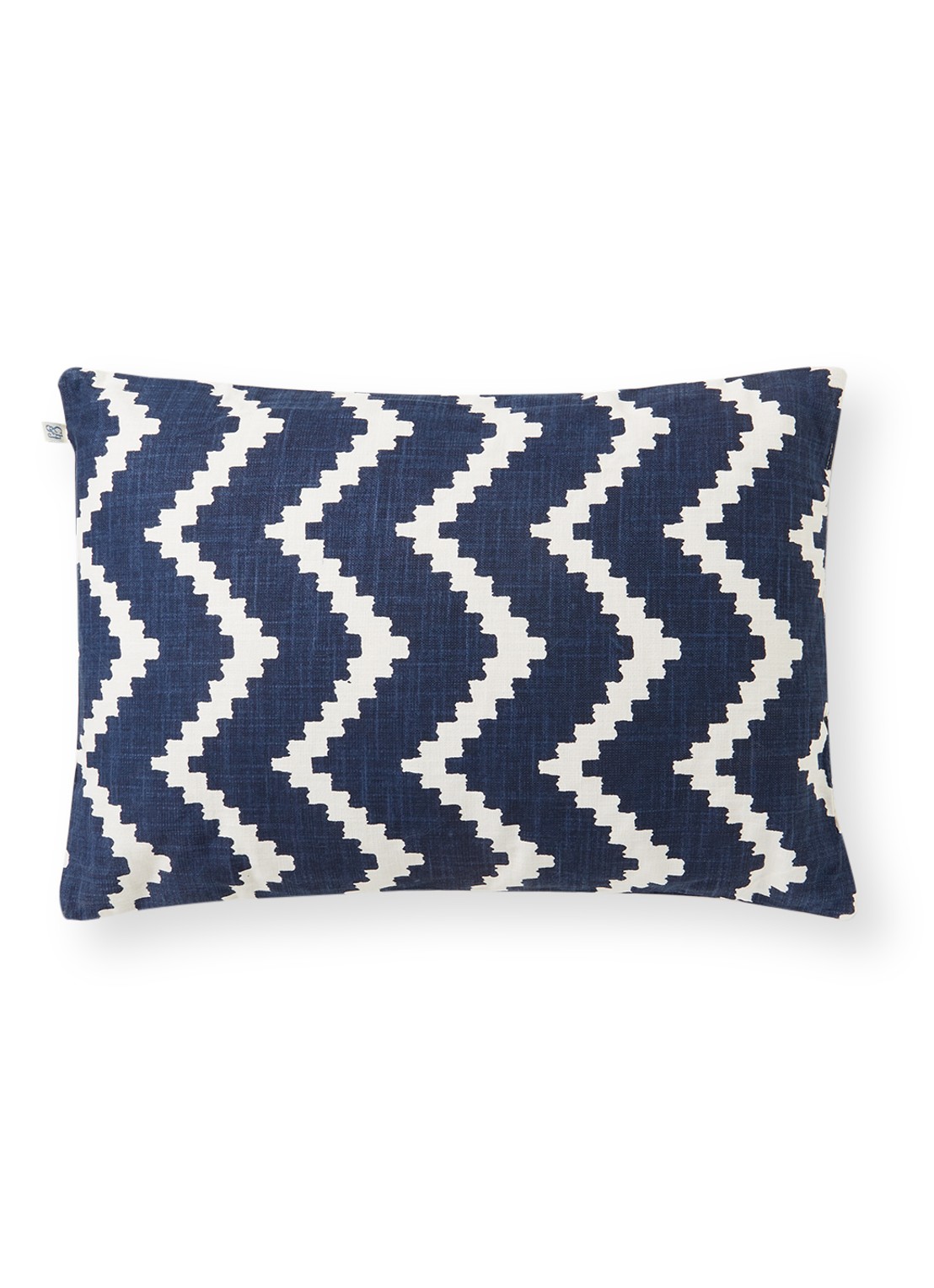 Chhatwal & Jonsson Ikat Sema waterafstotend sierkussen 40 x 60 cm - voorkant donkerblauw