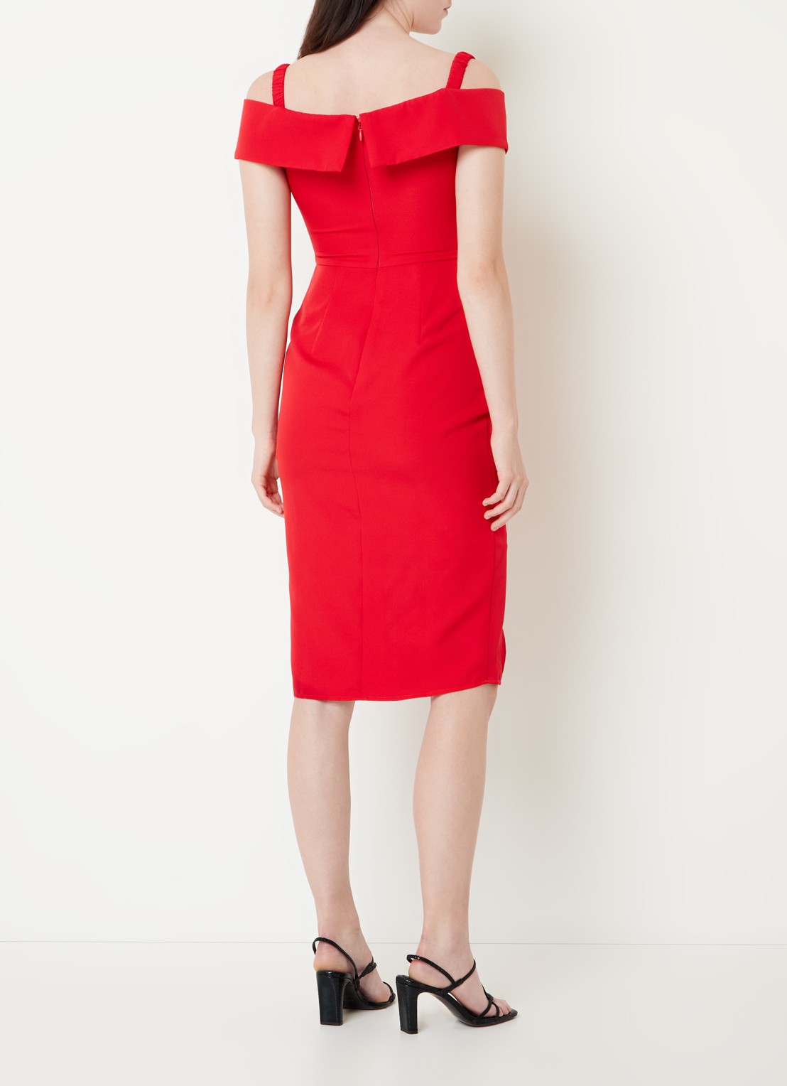 Chi Chi London Bardot off shoulder midi jurk met plooidetail en split - achterkant rood