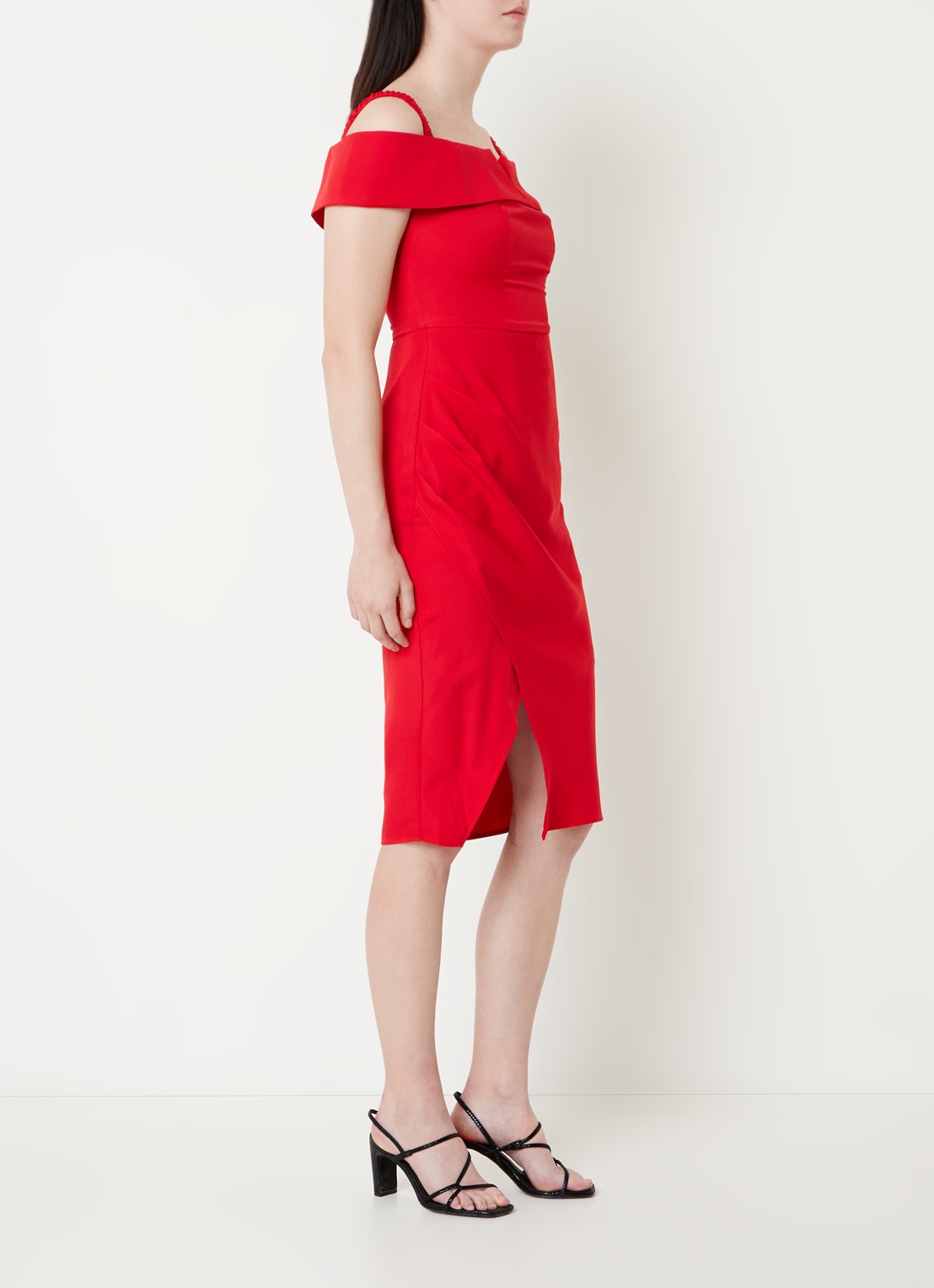 Chi Chi London Bardot off shoulder midi jurk met plooidetail en split - voorkant 3 rood