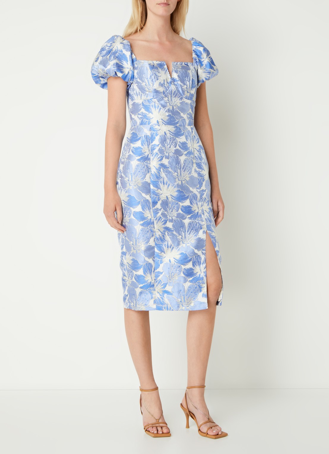 Chi Chi London Midi kokerjurk met jacquard dessin en lurex - voorkant 3 blauw