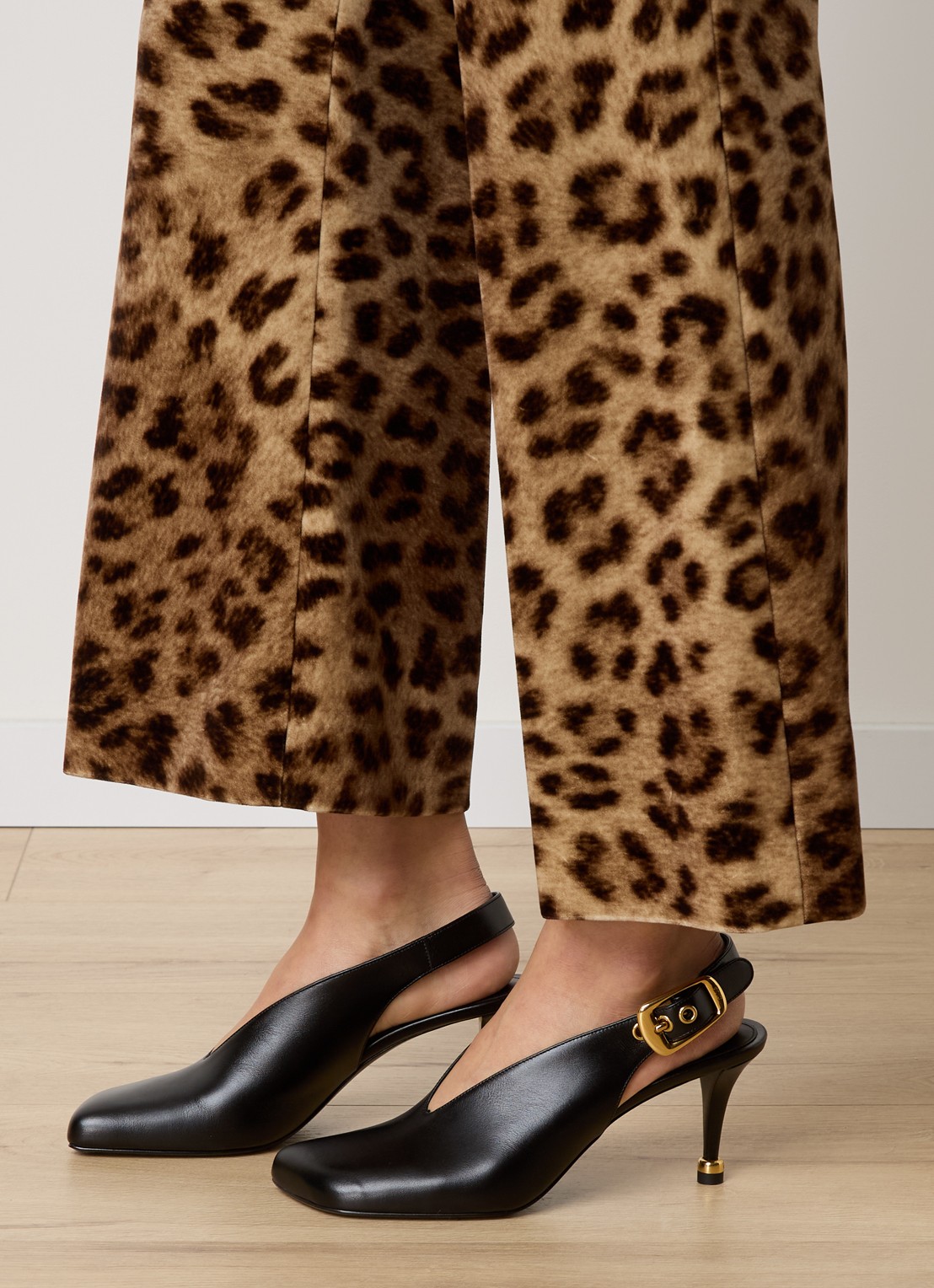 Chloé Andrea slingback van kalfsleer  - voorkant 7 zwart