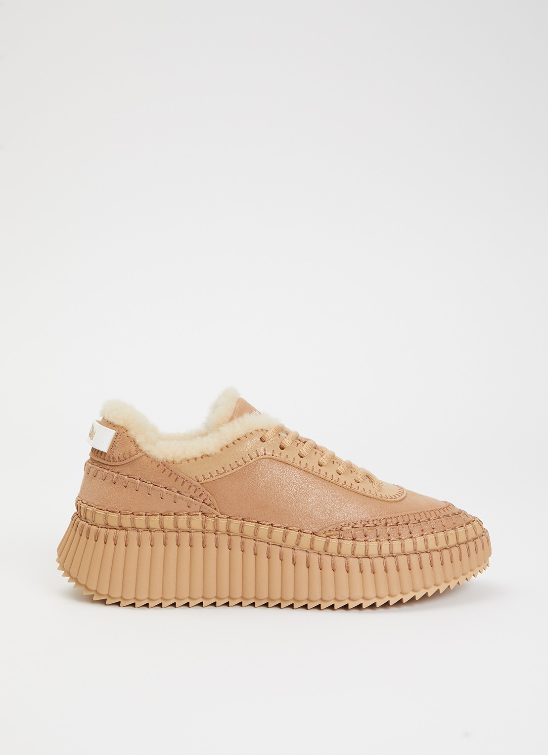 Chloé Nama sneaker van schapenleer - voorkant lichtbruin
