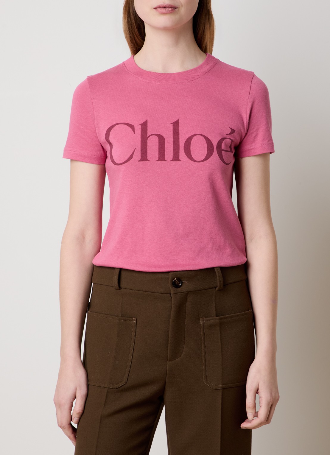 Chloé T-shirt met logoprint - detail koraalroze