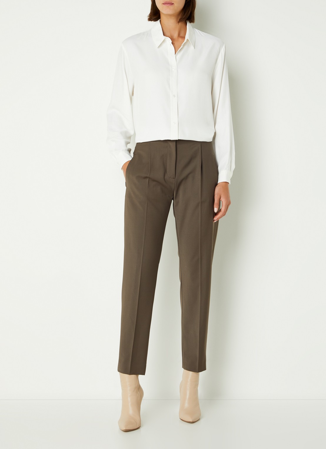 Cinque Ciostin high waist tapered fit cropped pantalon in scheerwolblend - voorkant 3 donkerbruin