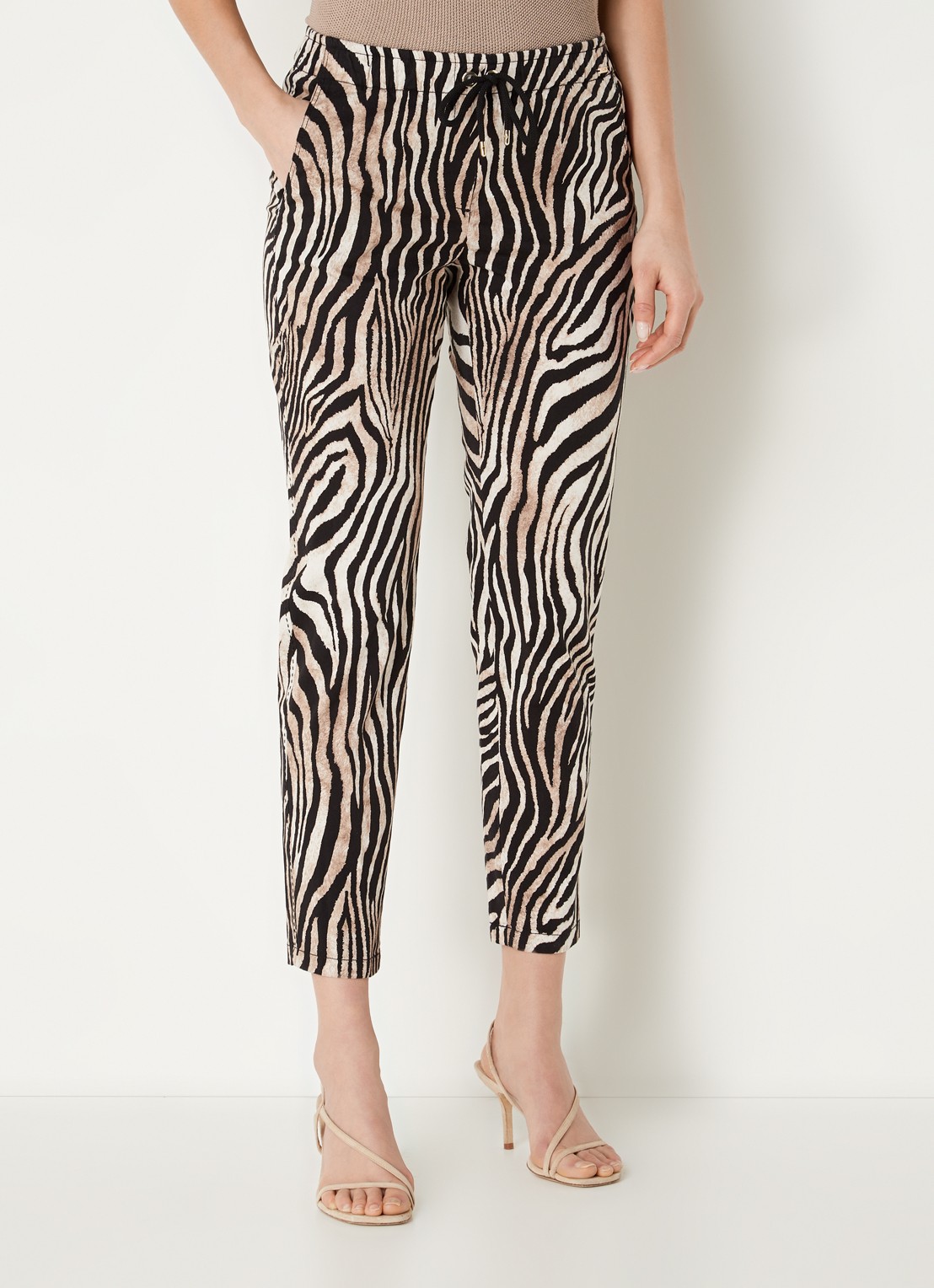 CINQUE Cisofa mid waist cropped tapered fit broek met zebraprint  - detail 2 bruin