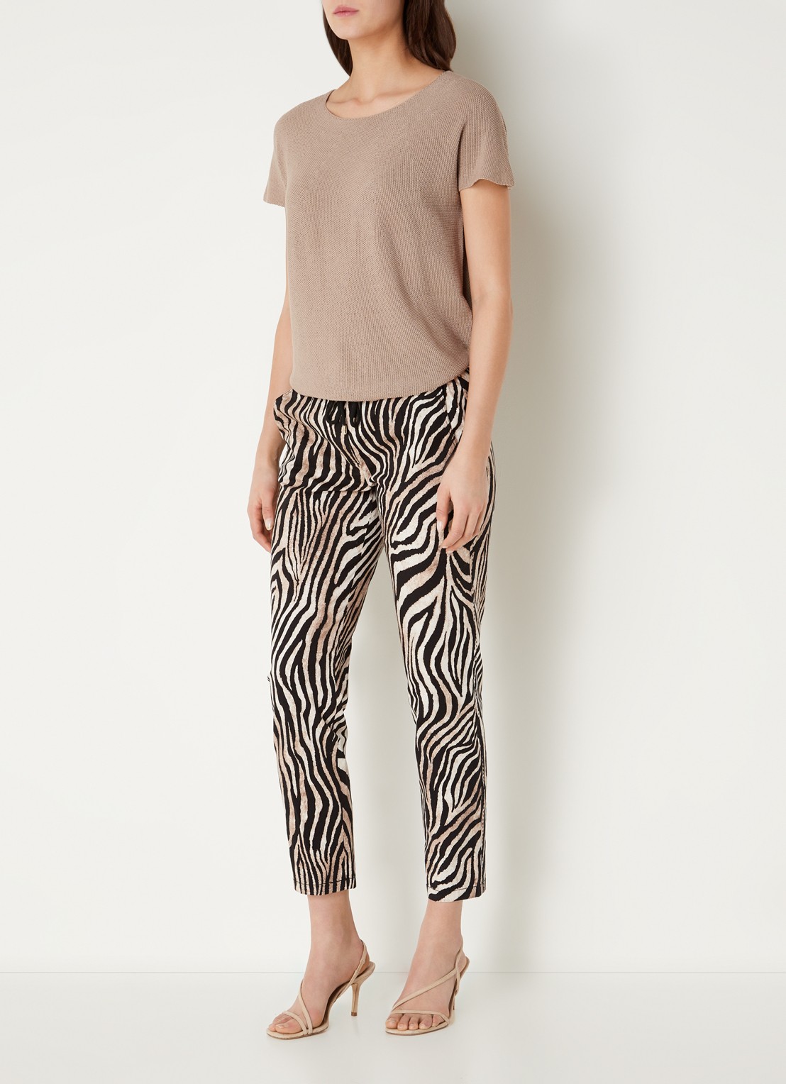CINQUE Cisofa mid waist cropped tapered fit broek met zebraprint  - voorkant 4 bruin