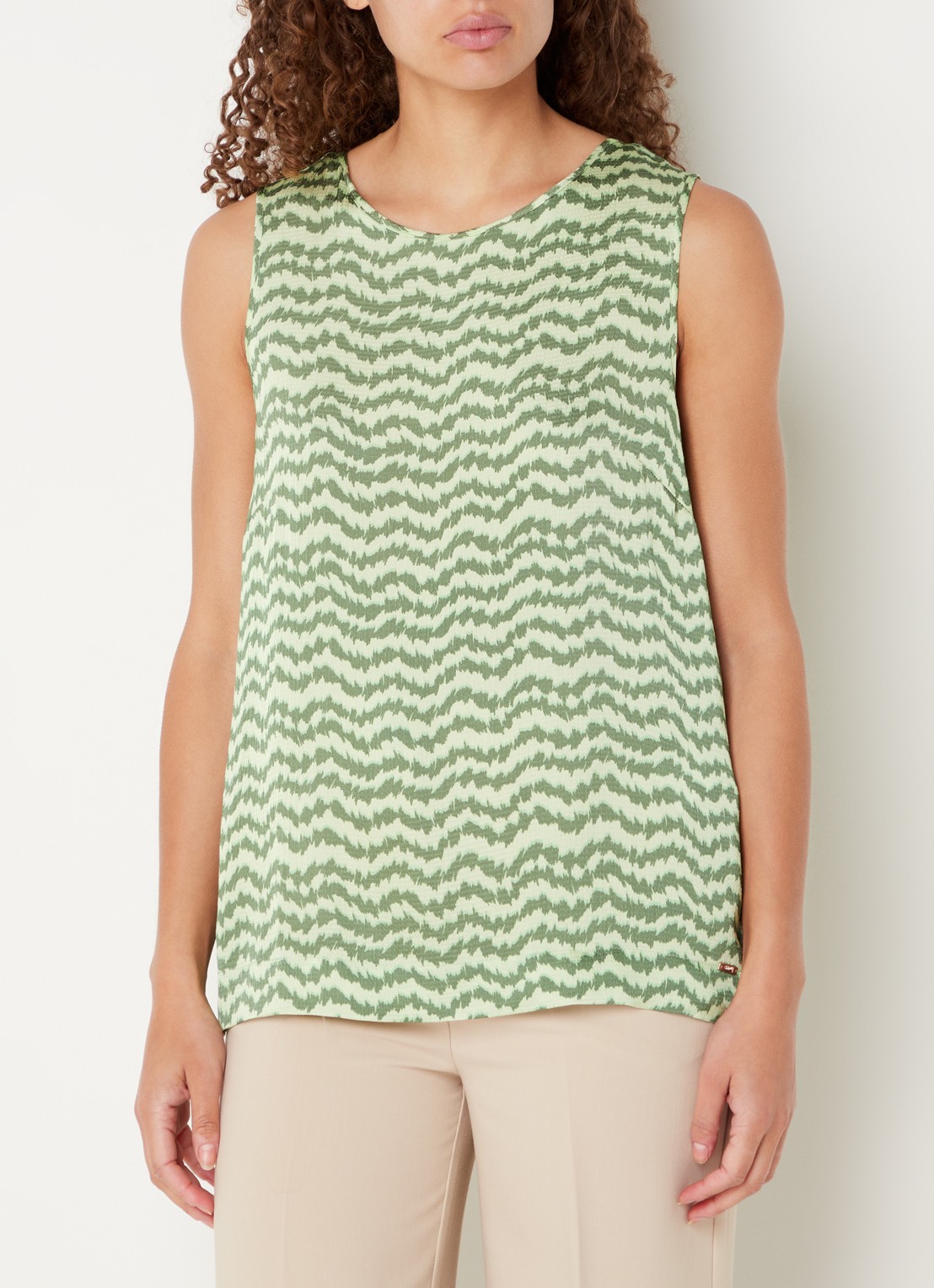 CINQUE Citoni top met grafische print en knoopdetails - detail groen