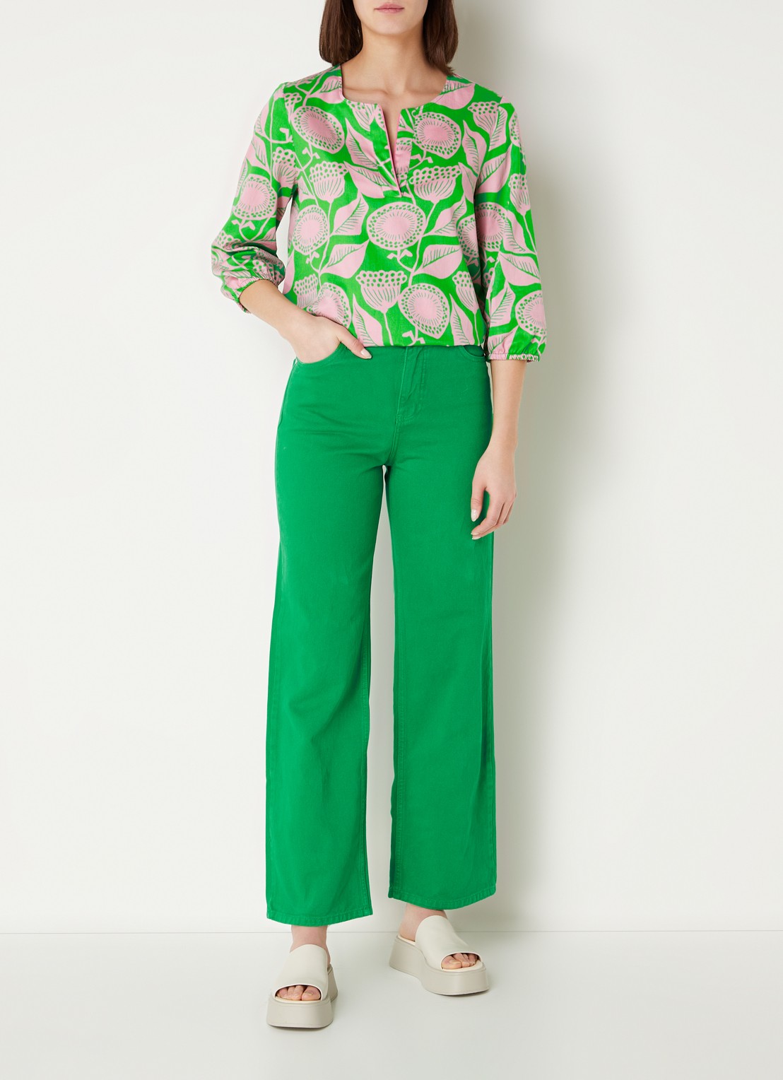 CINQUE High waist cropped wide leg jeans met gekleurde wassing  - voorkant 3 groen