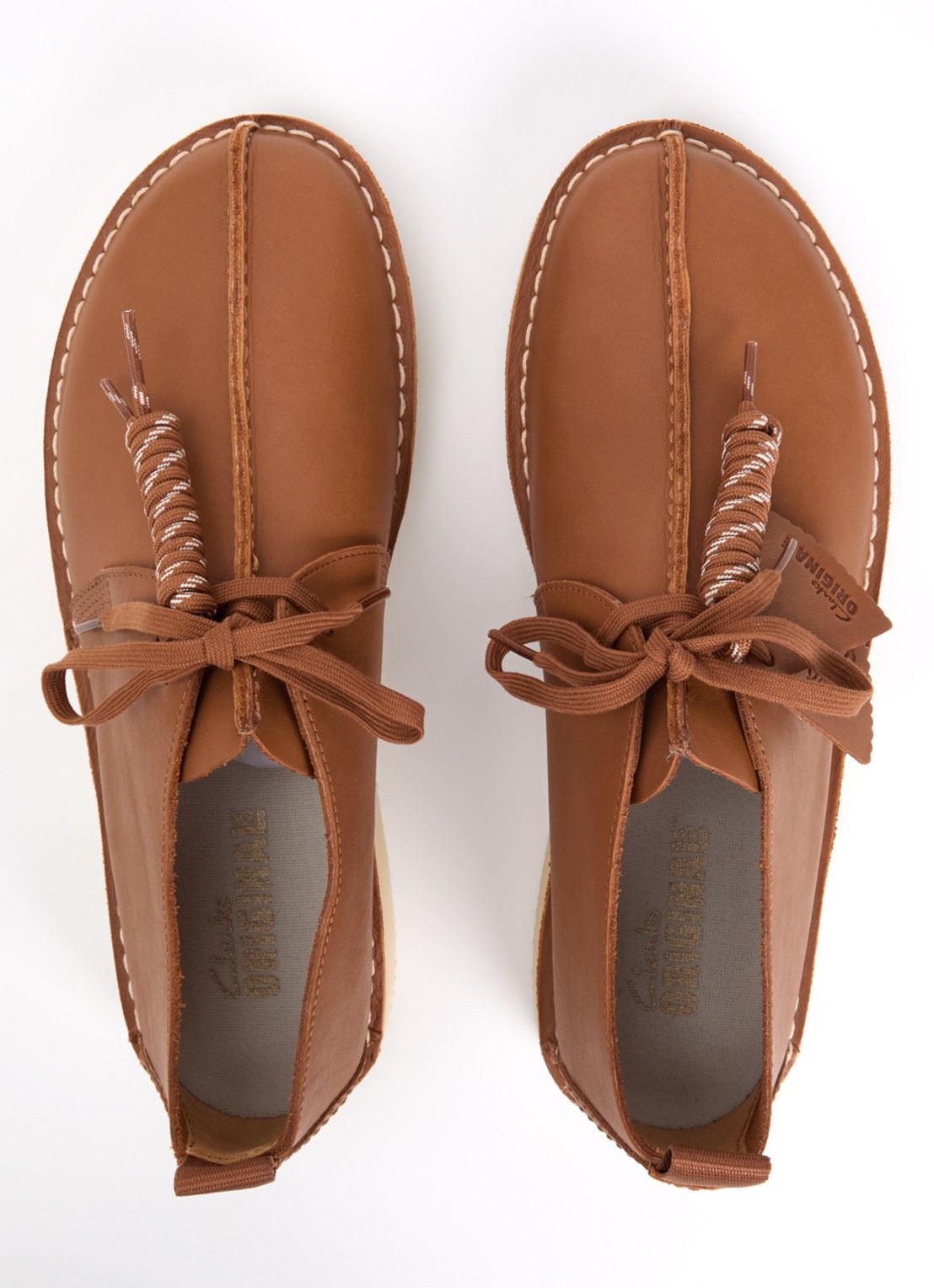 Clarks Originals Desert Trek veterschoen van leer - detail 4 cognac