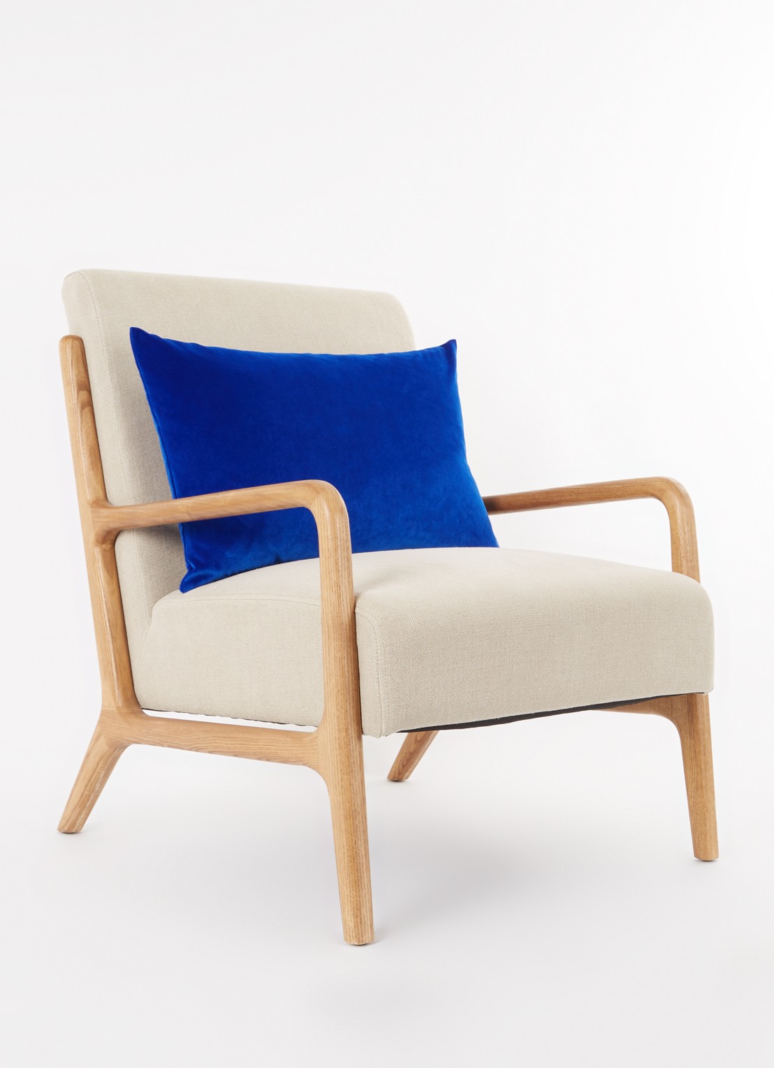 Claudi City Velvet sierkussen 40 x 60 cm - voorkant 4 kobaltblauw