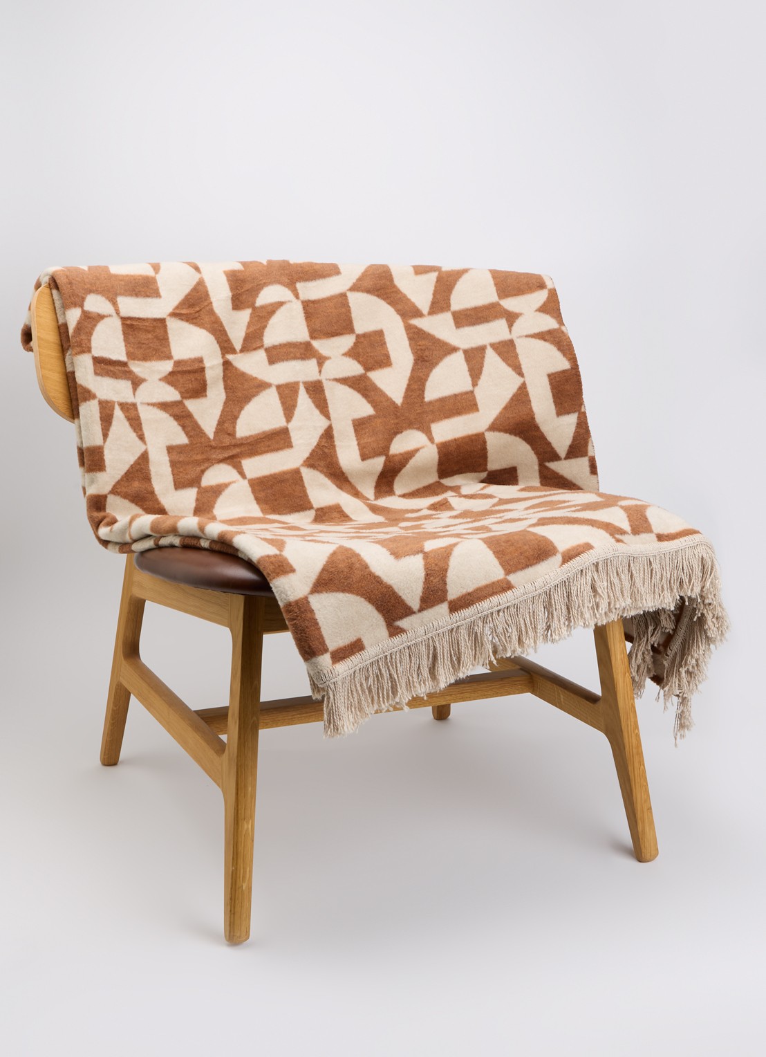 Claudi Claudi plaid 150 x 200 cm - voorkant 2 roestbruin