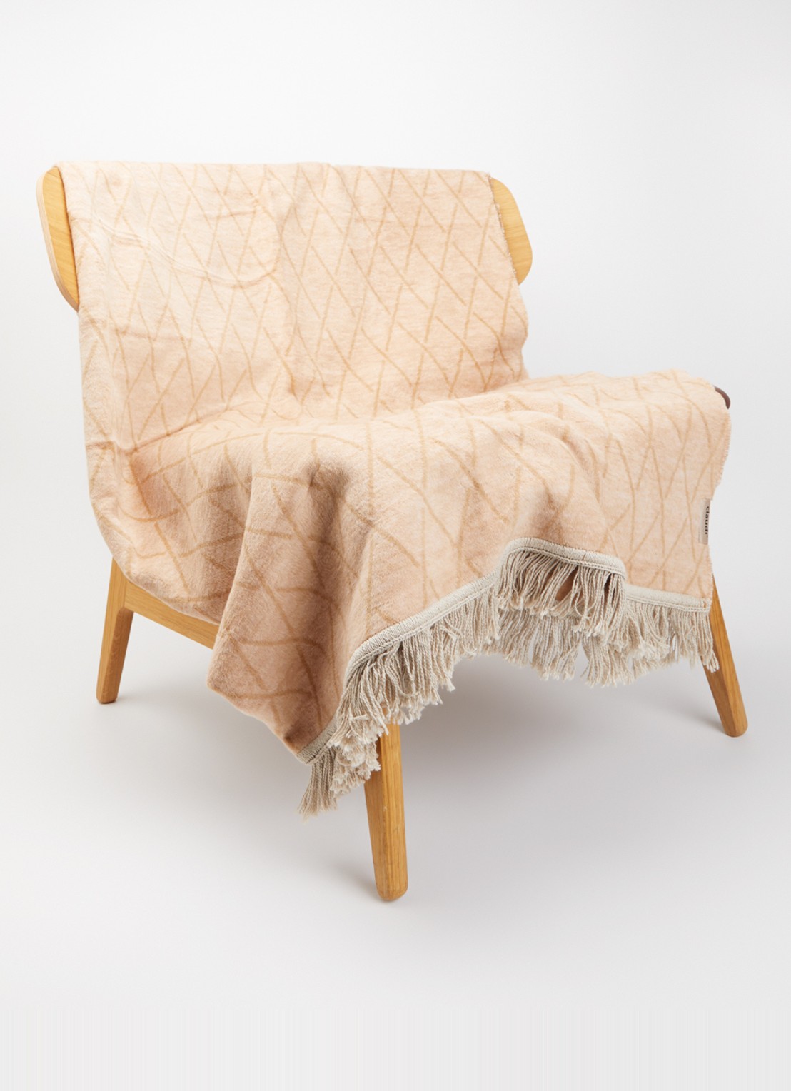 Claudi Dias plaid 150 x 200 cm - voorkant 3 beige
