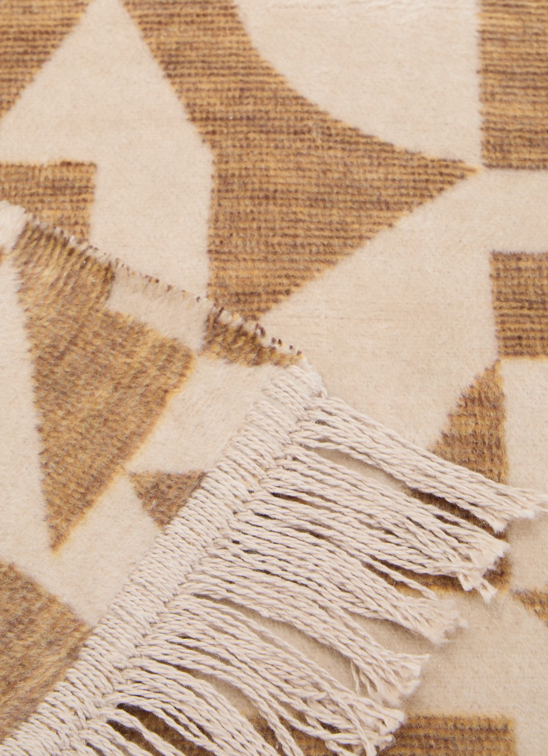 Claudi Lonata plaid 150 x 200 cm - detail bruin