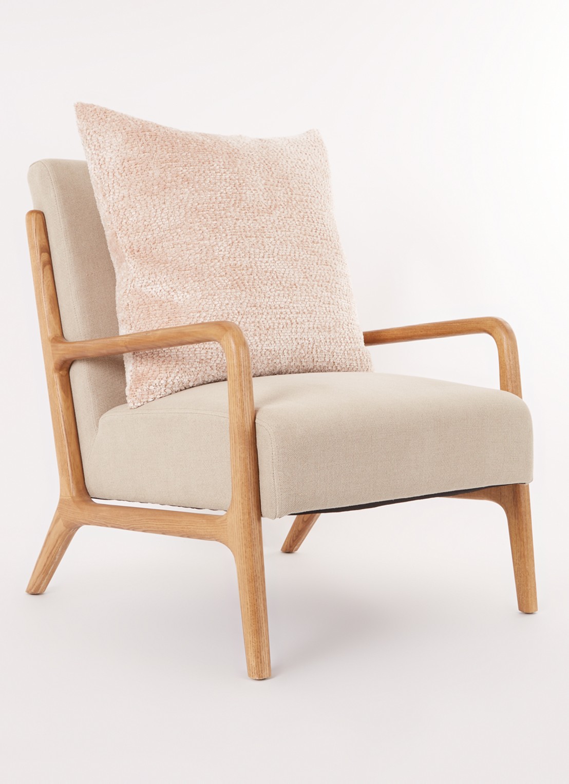 Claudi Lovely sierkussen 60 x 60 cm - voorkant 2 goud
