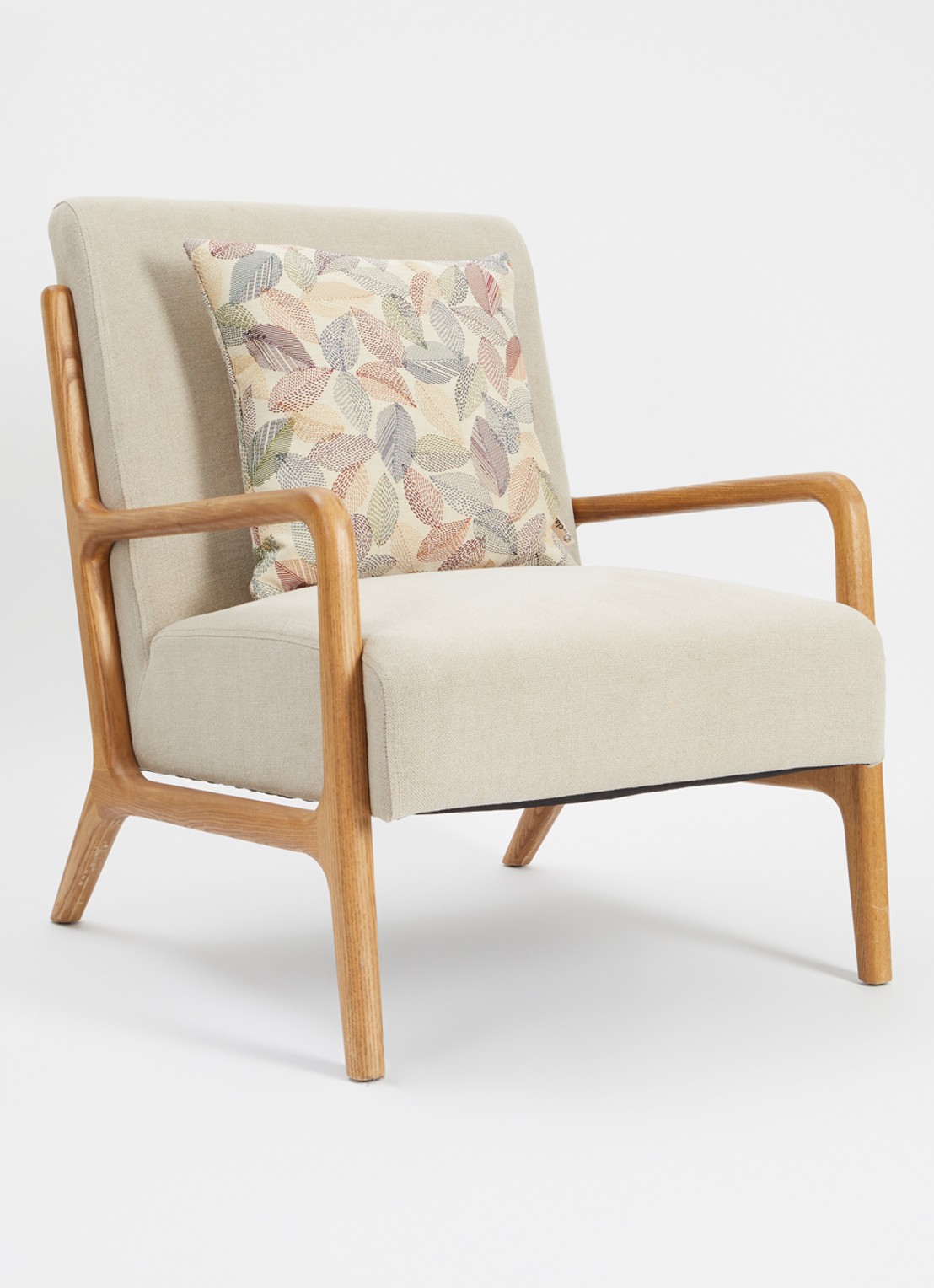 Claudi Stitch Leaf sierkussen 45 x 45 cm - voorkant 4 beige