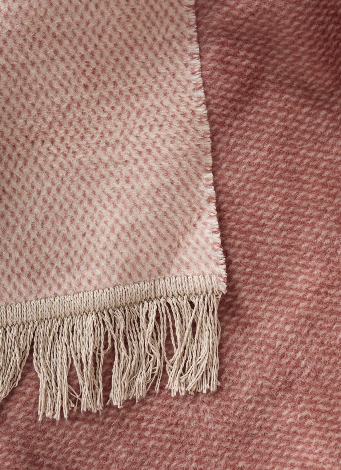 Claudi Unami Plaid 150 x 200 cm - detail oudroze