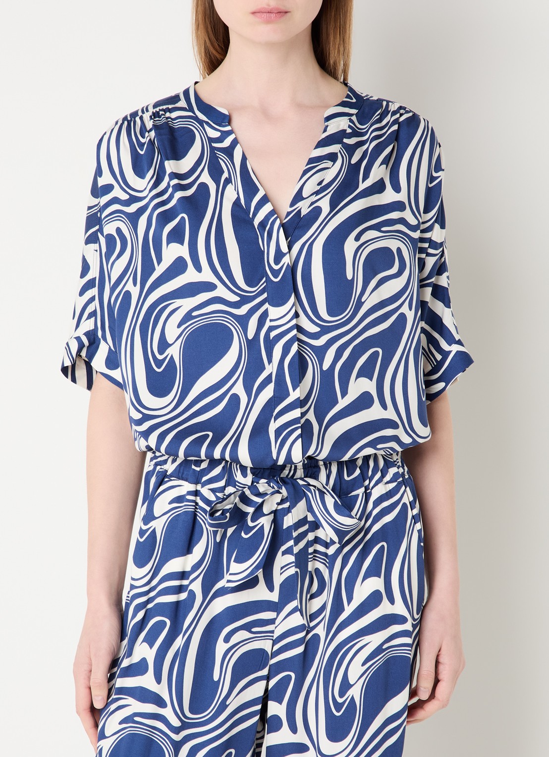 Claudia Sträter Blouse met print - detail 4 royalblauw
