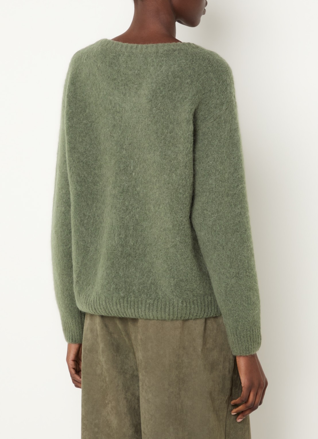 Claudia Sträter Fijngebreide pullover in alpaca wolblend met V-hals - achterkant 2 groen