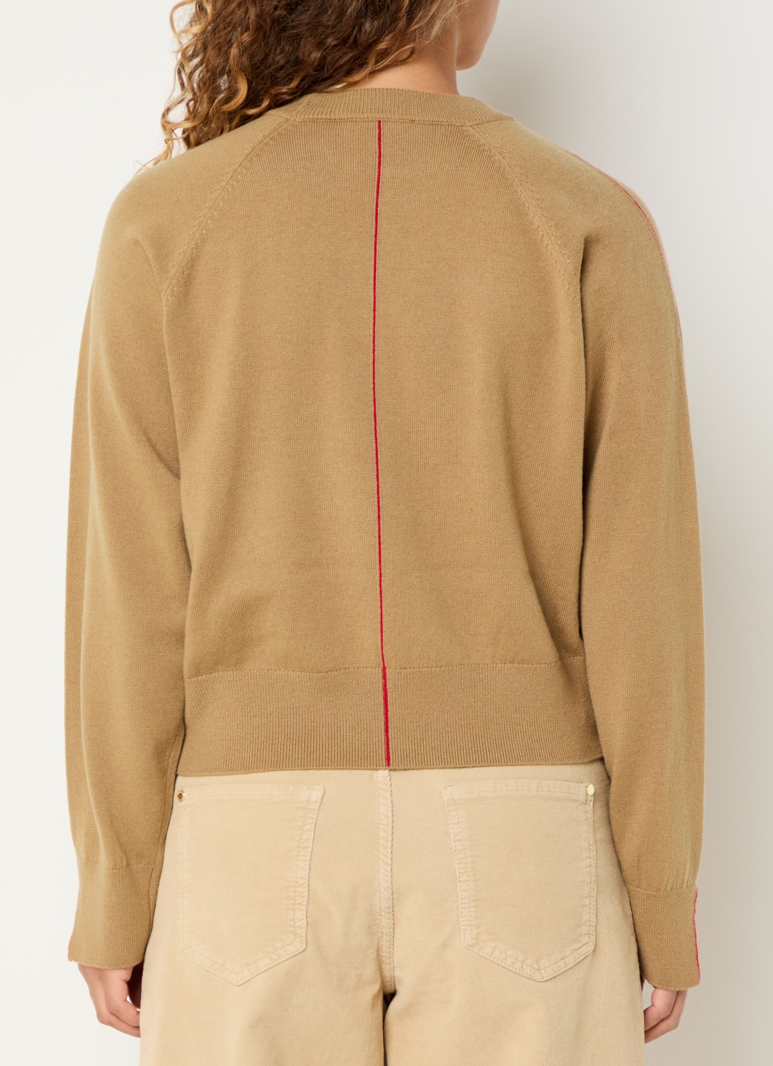 Claudia Sträter Fijngebreide pullover in alpaca wolblend - achterkant 4 lichtbruin