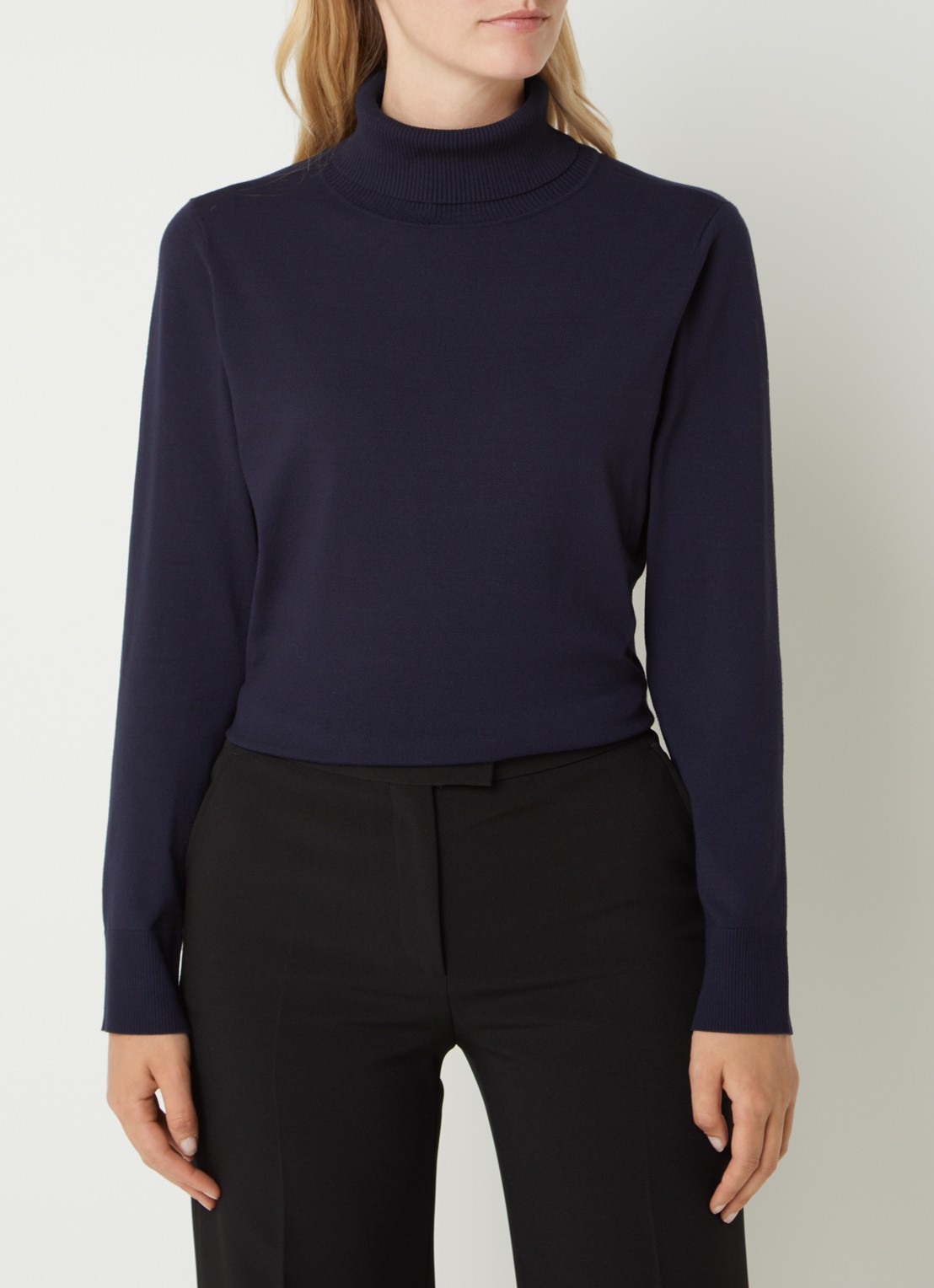 Claudia Sträter Fijngebreide trui met col en stretch - detail 4 donkerblauw