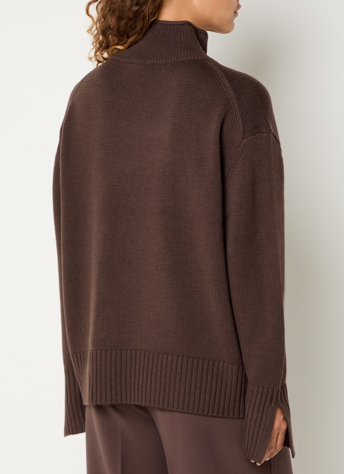 Claudia Sträter Grofgebreide trui in merino wolblend - achterkant bruin