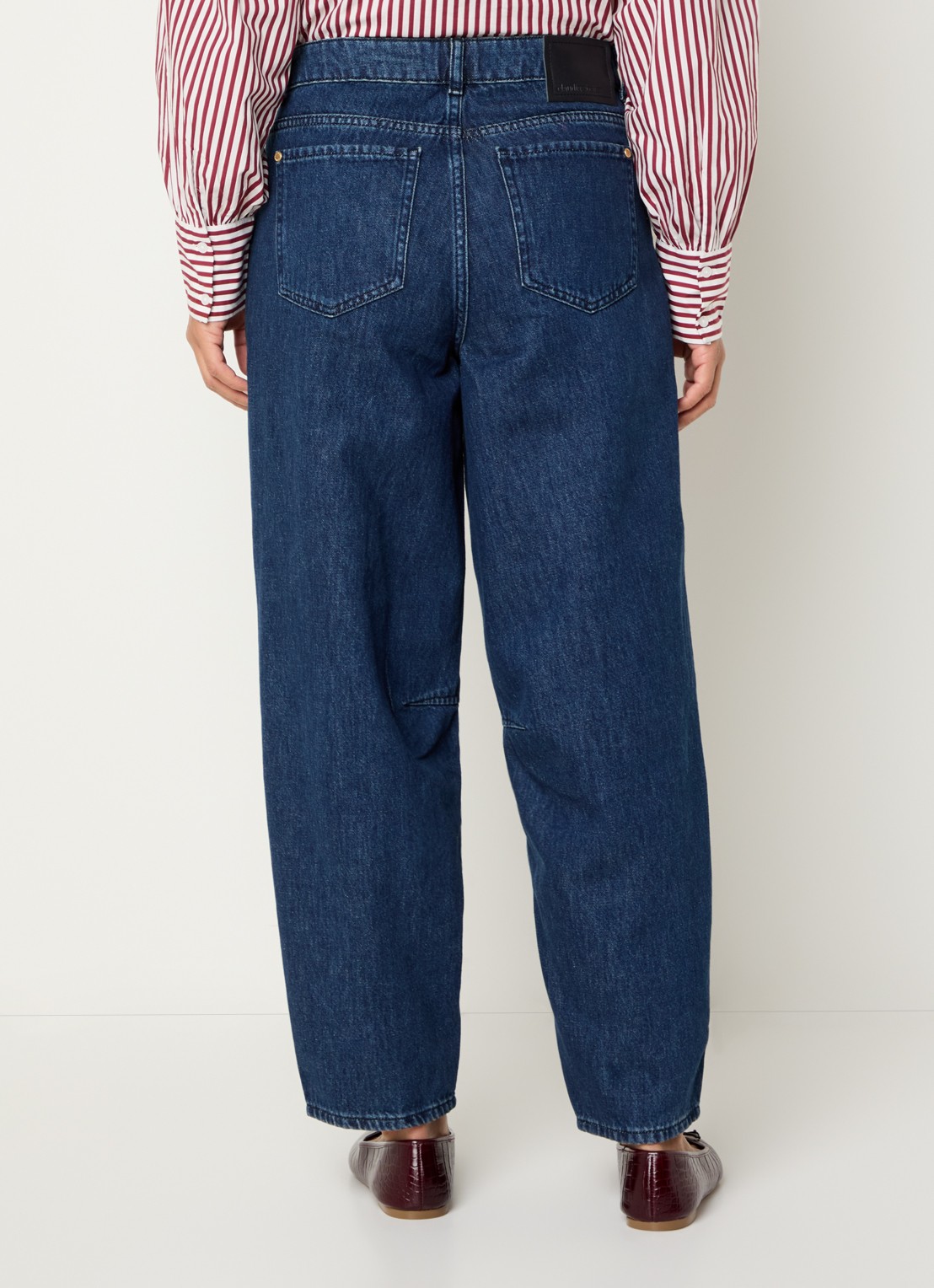 Claudia Sträter High waist barrel fit jeans met donkere wassing - achterkant 5 indigo