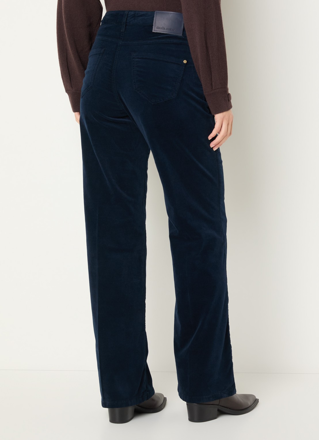 Claudia Sträter High waist flared fit broek van fluweel met steekzakken - achterkant donkerblauw