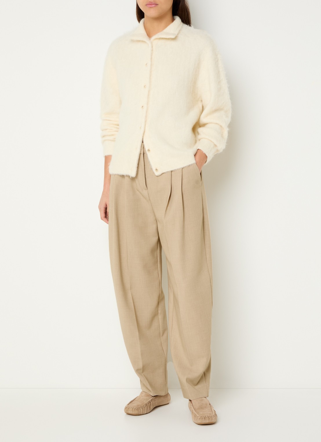 Claudia Sträter High waist loose fit pantalon met steekzakken - voorkant 3 beige