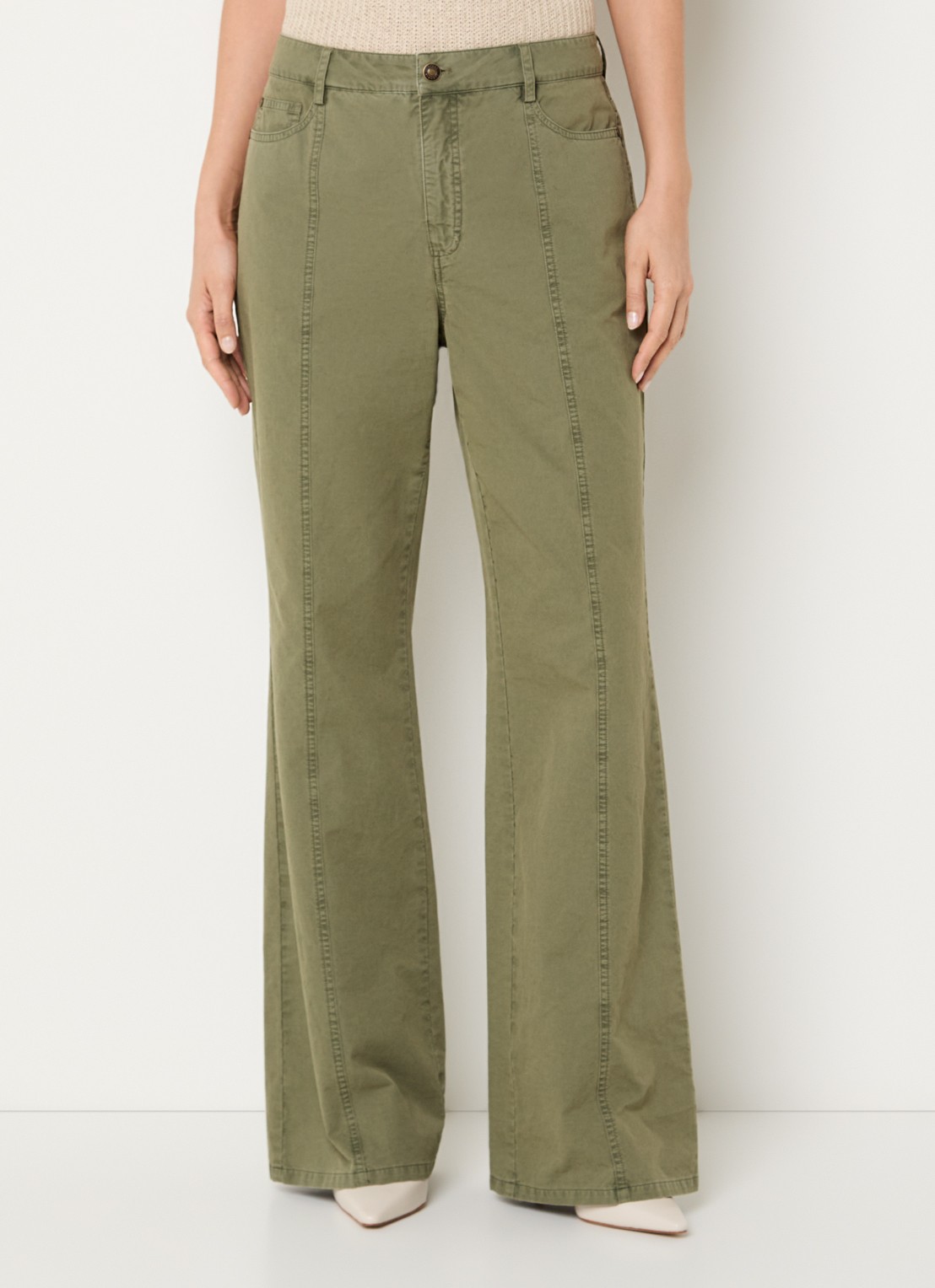 Claudia Sträter High waist straigt leg broek met steekzakken - detail legergroen