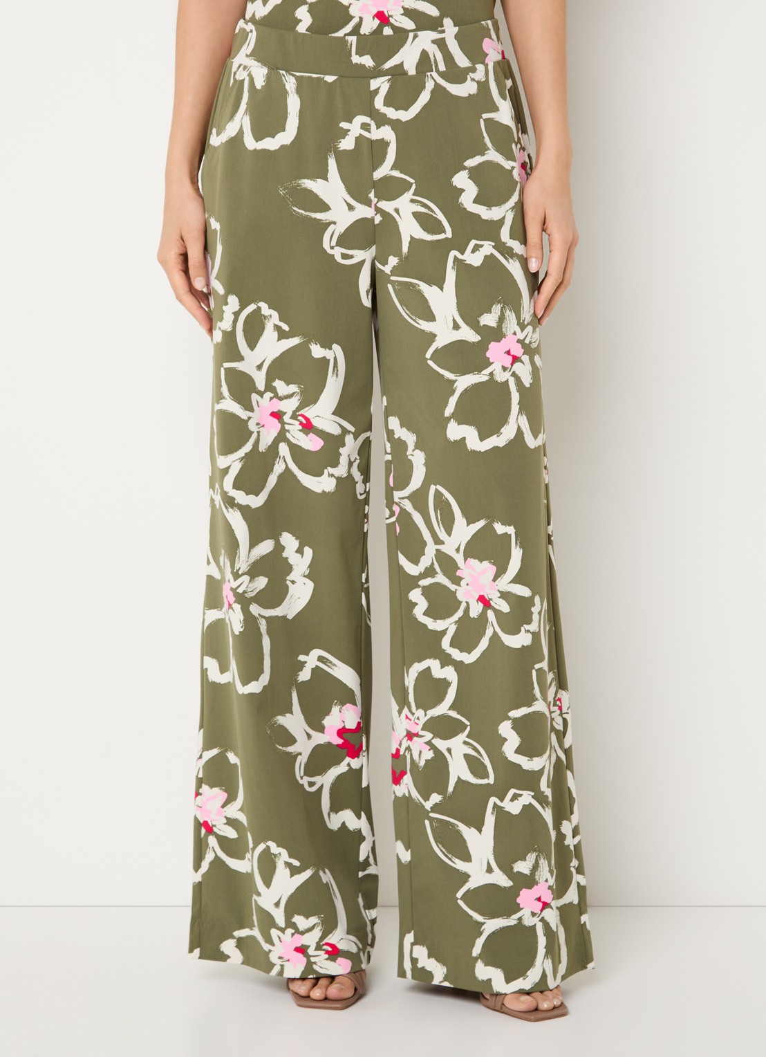 Claudia Sträter High waist wide leg broek van jersey met bloemenprint - detail 4 legergroen
