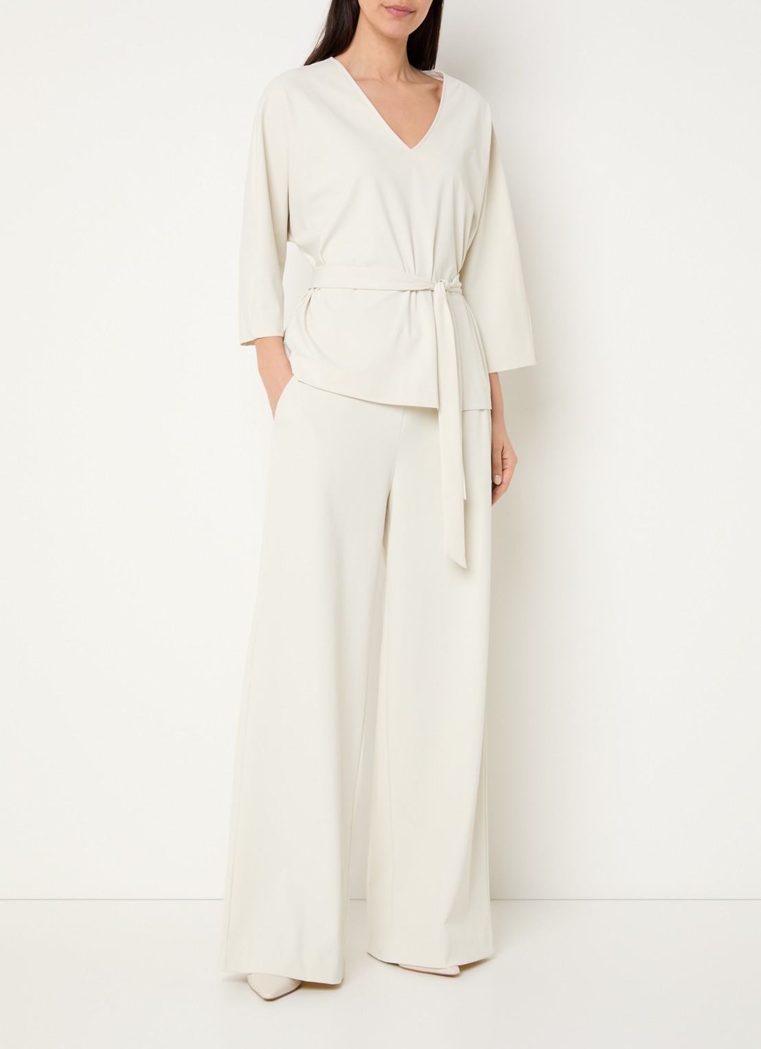 Claudia Sträter High waist wide leg broek van jersey met steekzakken - voorkant 2 gebroken wit
