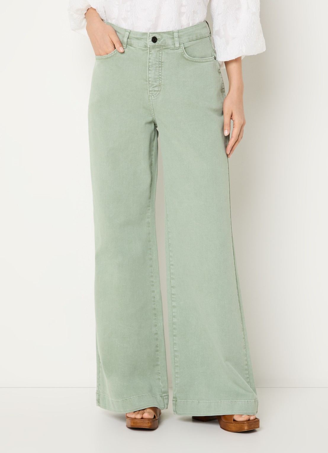 Claudia Sträter High waist wide leg jeans met steekzakken - detail 2 lindegroen