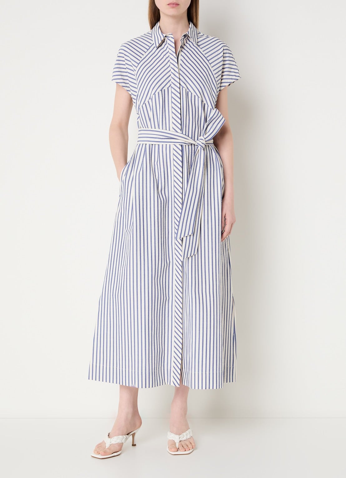 Claudia Sträter Maxi blousejurk met streepprint en strikceintuur - detail 4 royalblauw