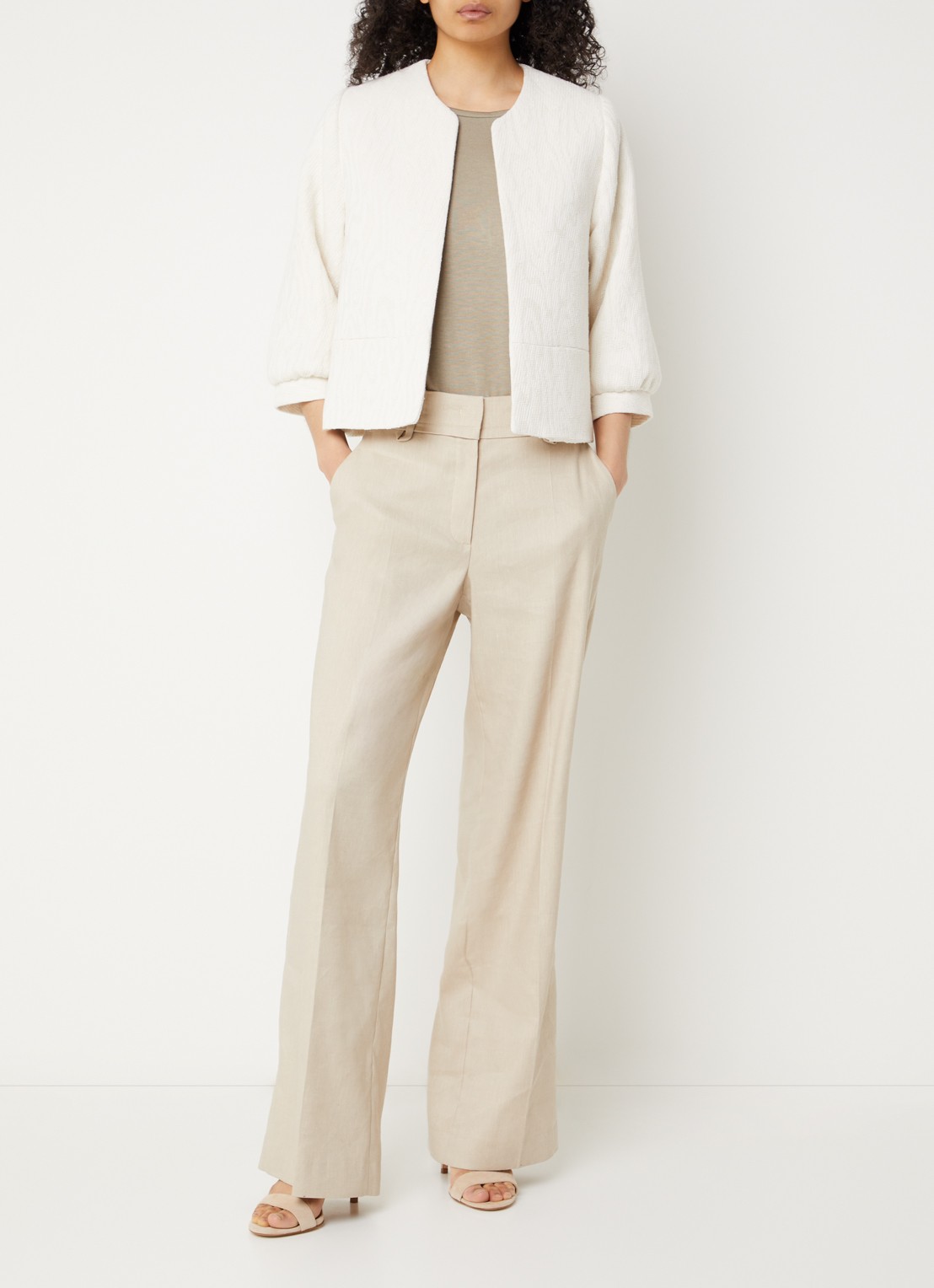 Claudia Sträter Mid waist straight leg pantalon met steekzakken - voorkant 3 beige