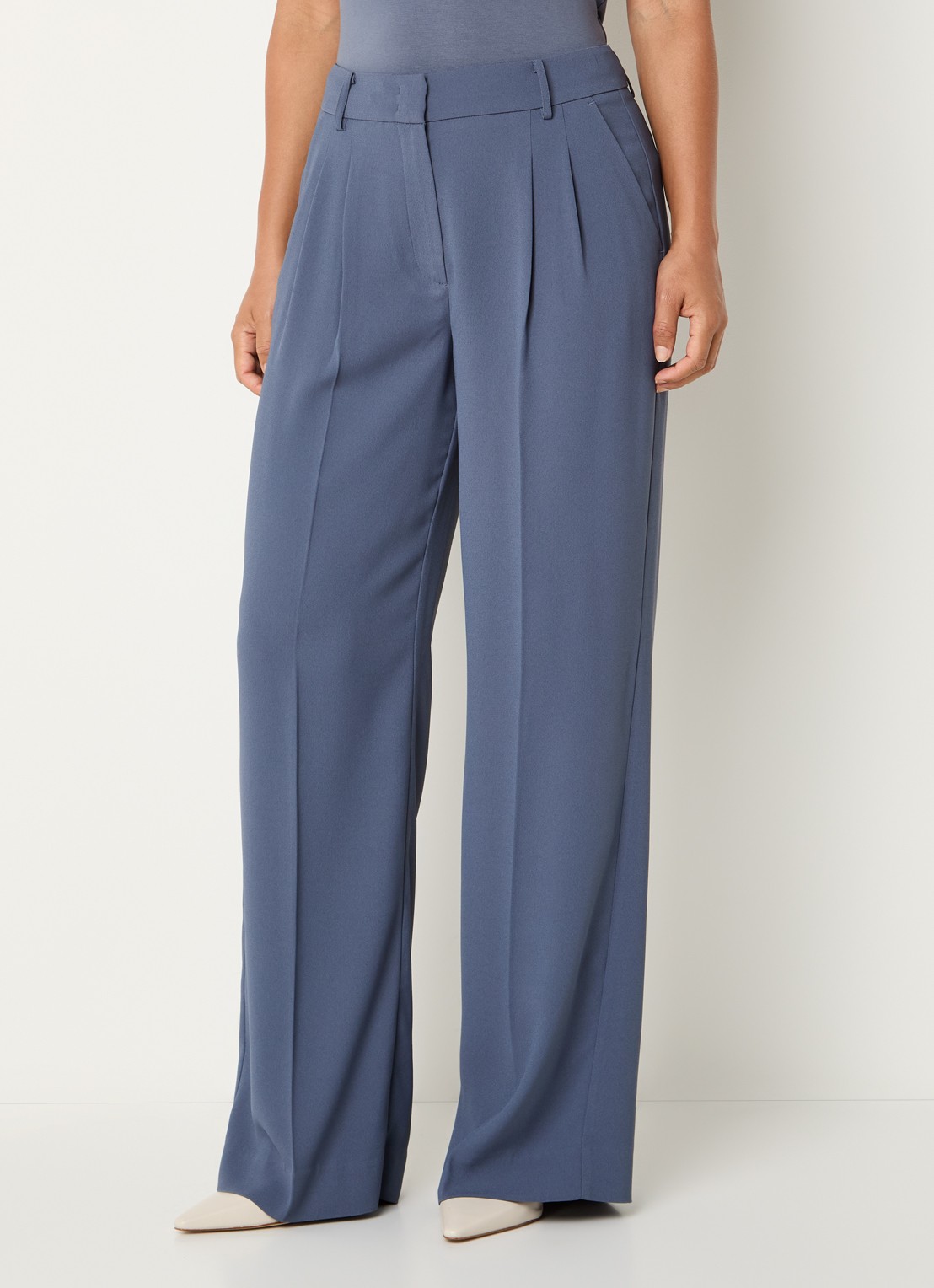 Claudia Sträter Mid waist wide fit pantalon met steekzakken - detail staalblauw