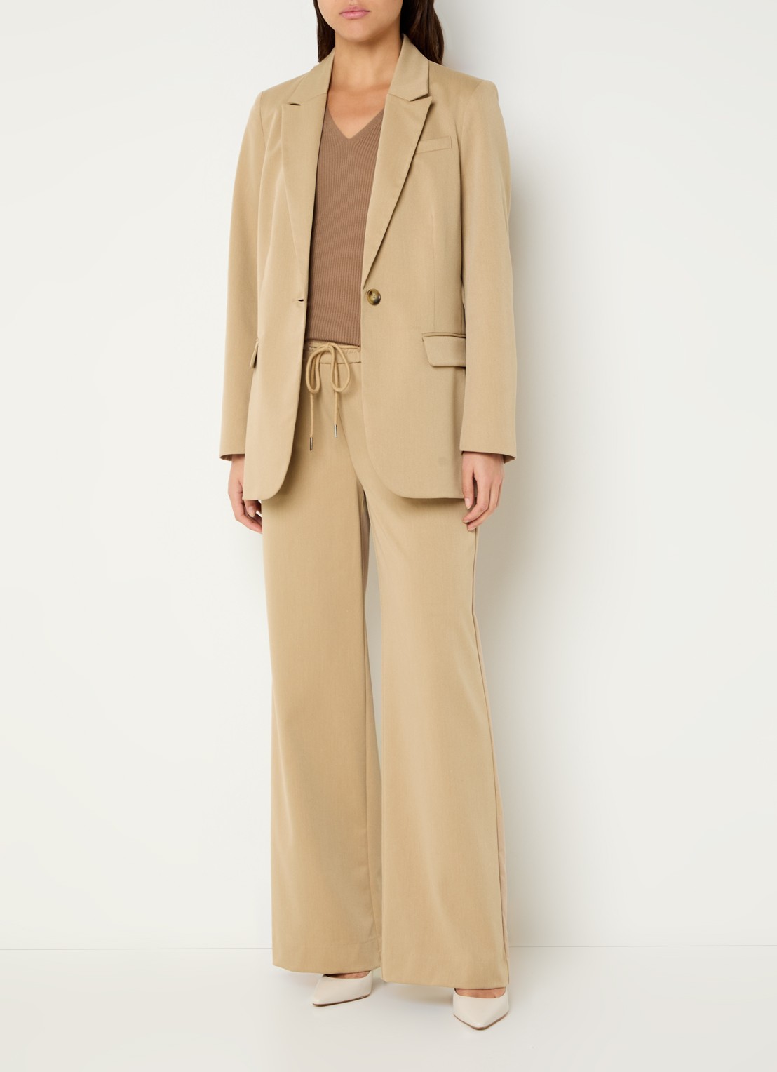 Claudia Sträter Oversized blazer met klepzakken - voorkant 3 beige