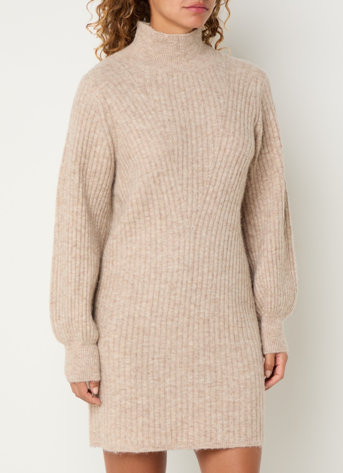 Claudia Sträter Ribgebreide mini jurk in alpaca wolblend - detail 4 beige