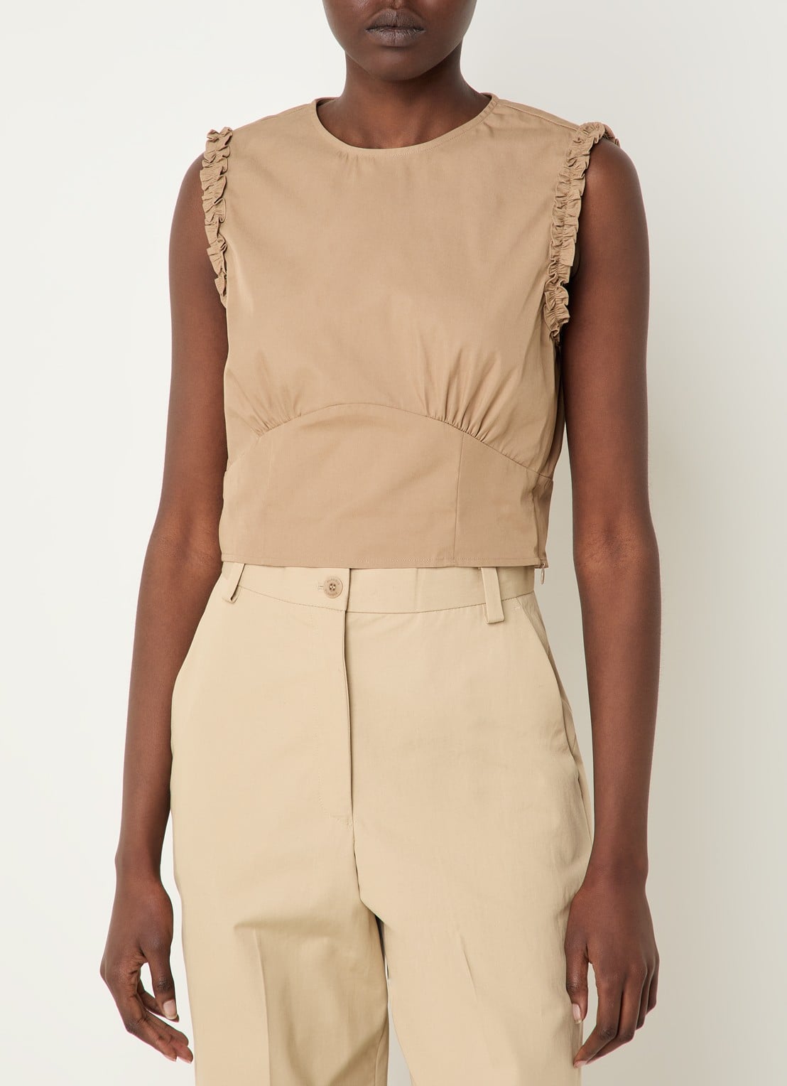 Claudie Pierlot Albina crop top met ruches - detail lichtbruin